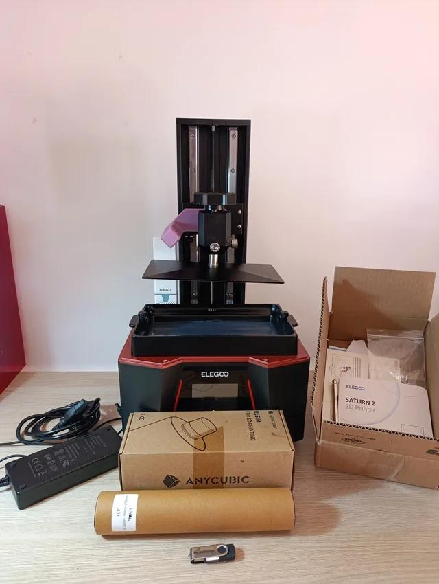 Foto 2 de Elegoo Saturn 2 + Extras + USB Compatible