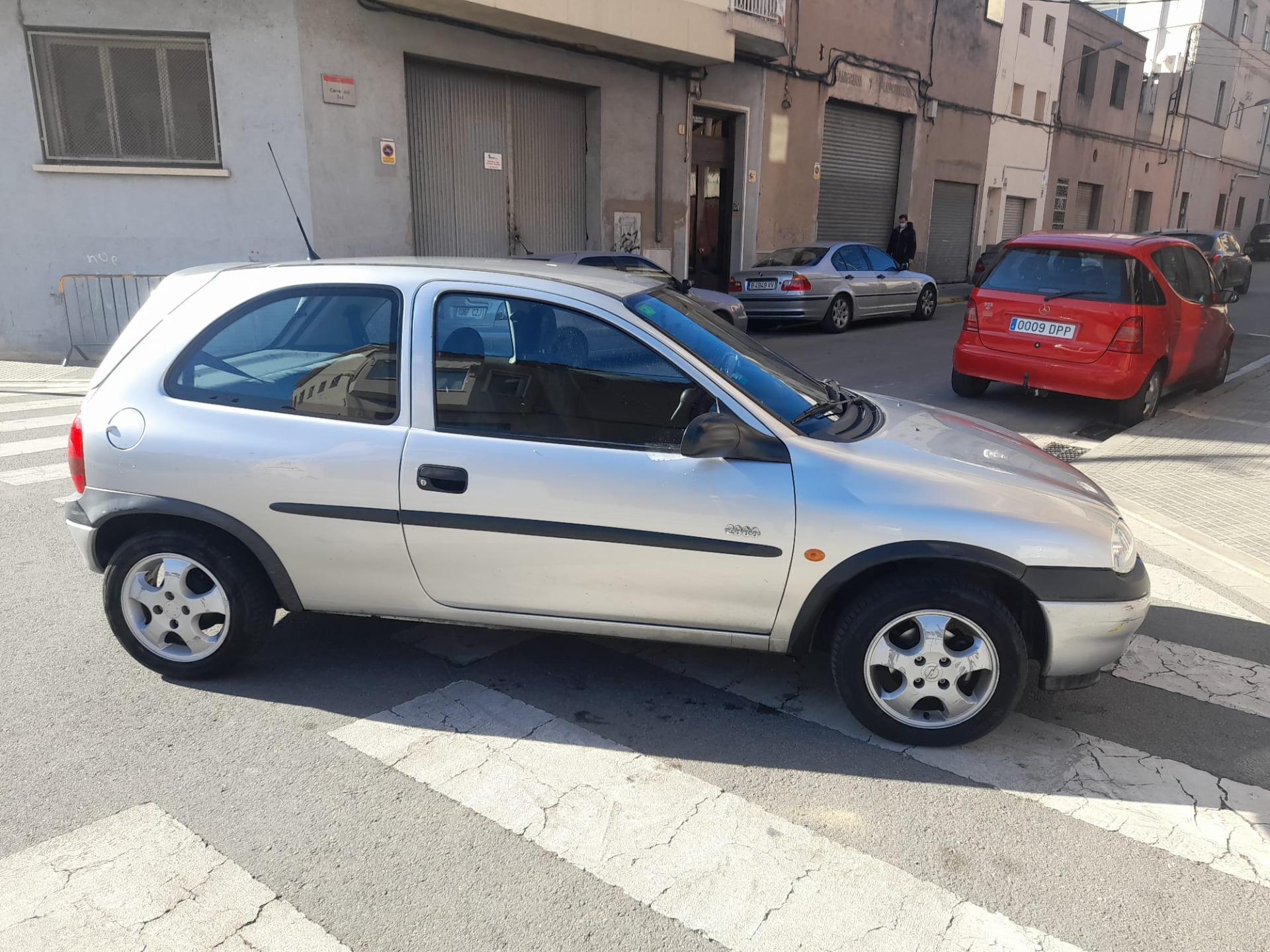 Foto 4 de Opel Corsa B 1.0 Edición 2000