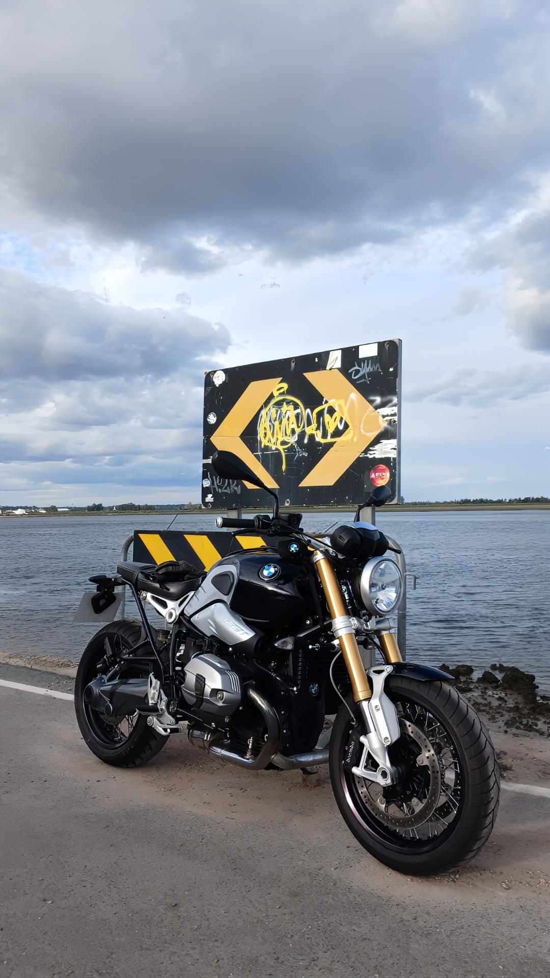 Foto 6 de BMW R nineT 2014