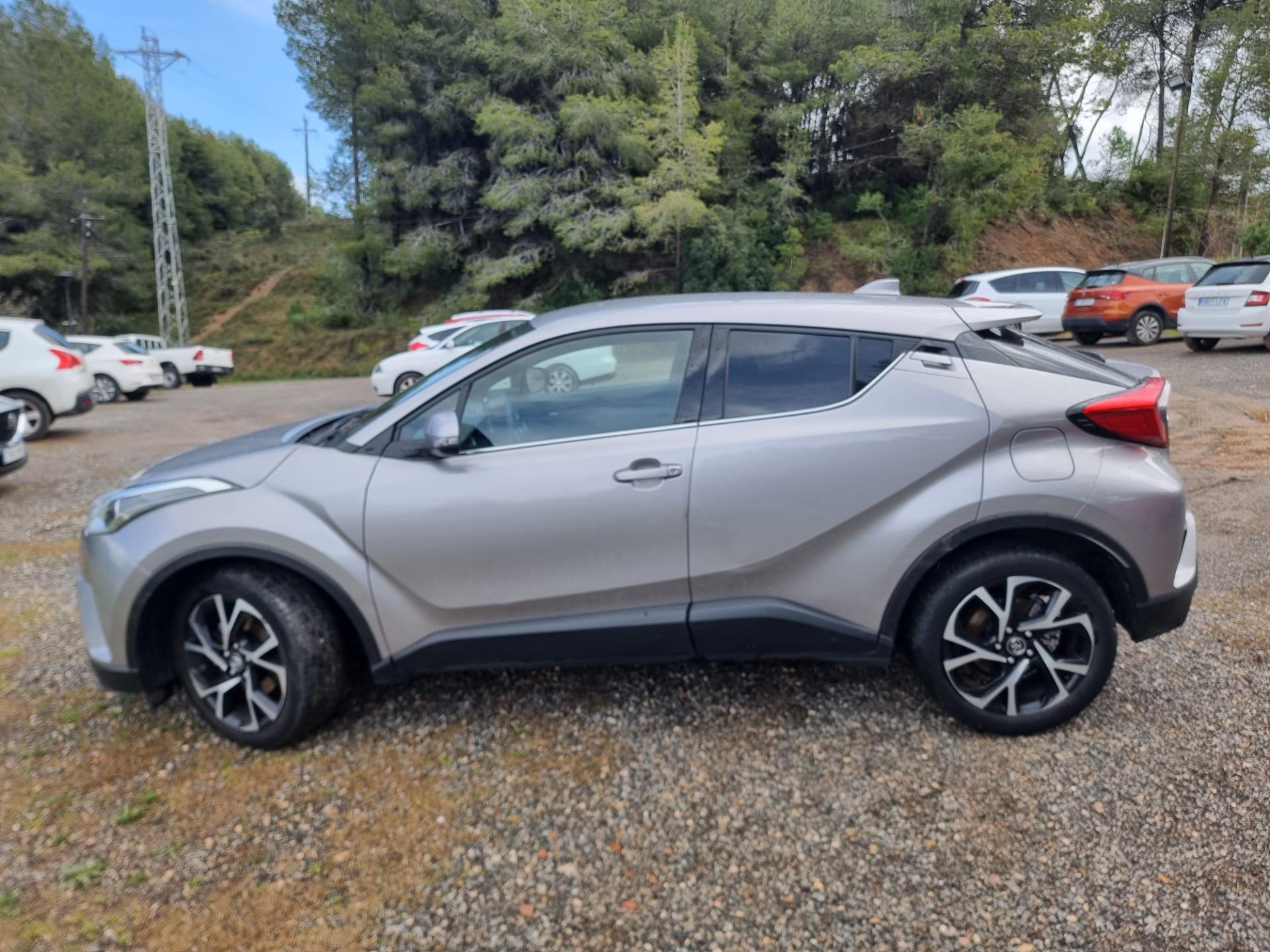 Foto 8 de Toyota chr 2019 con 145.000 kilometros 