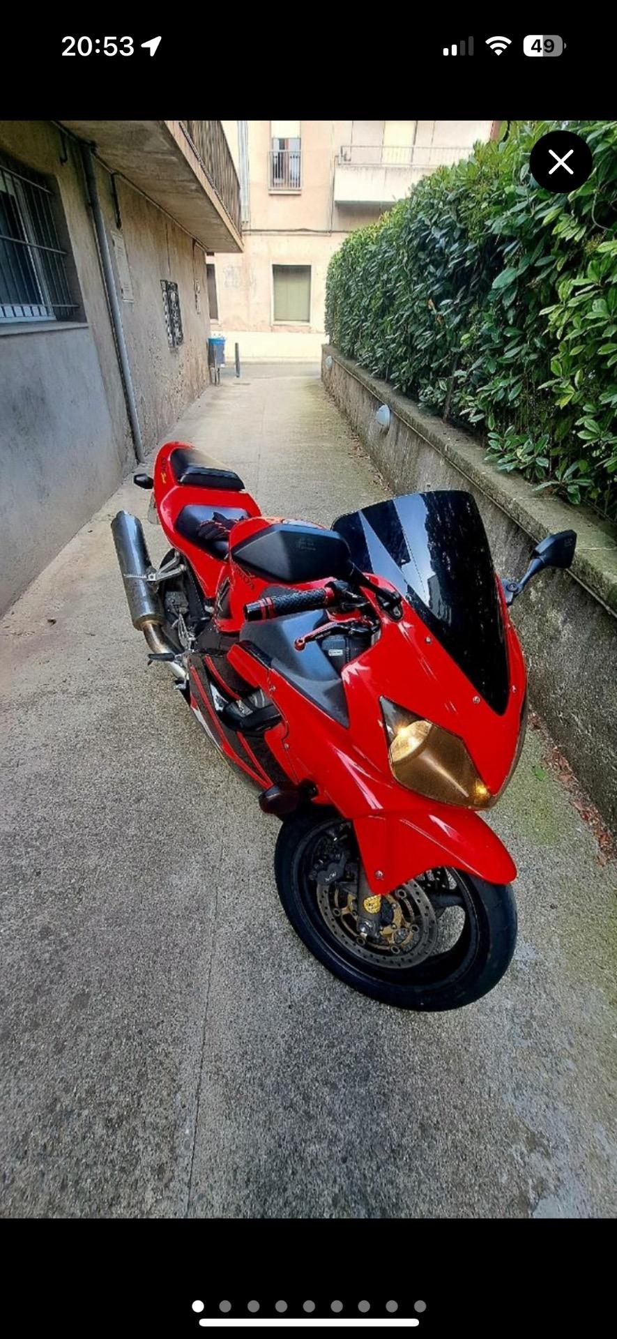 Foto 4 de CBR 600 F4 x Suzuki Vstrom 