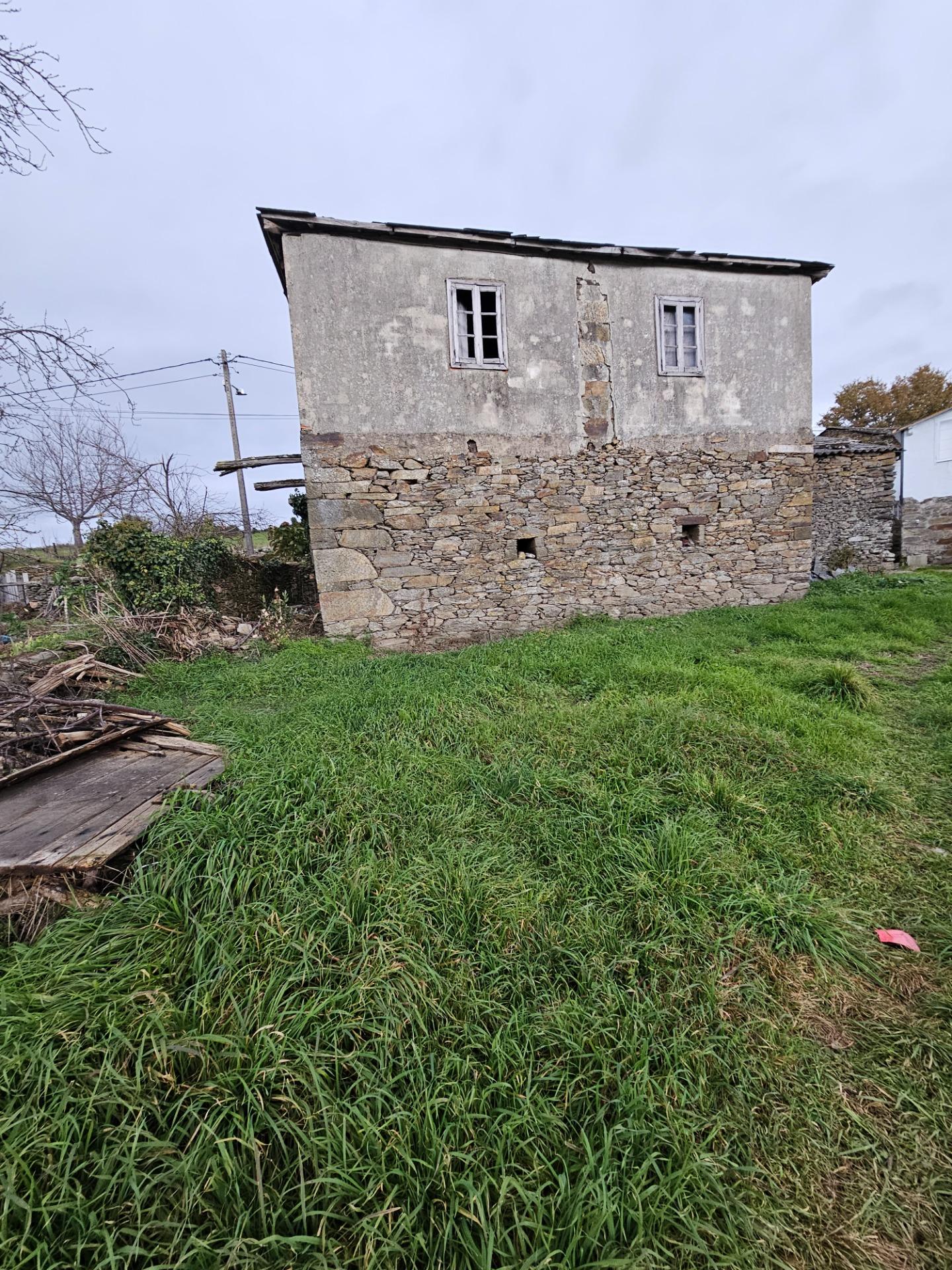 Foto 3 de Casa con finca y garaje. Ribeira sacra