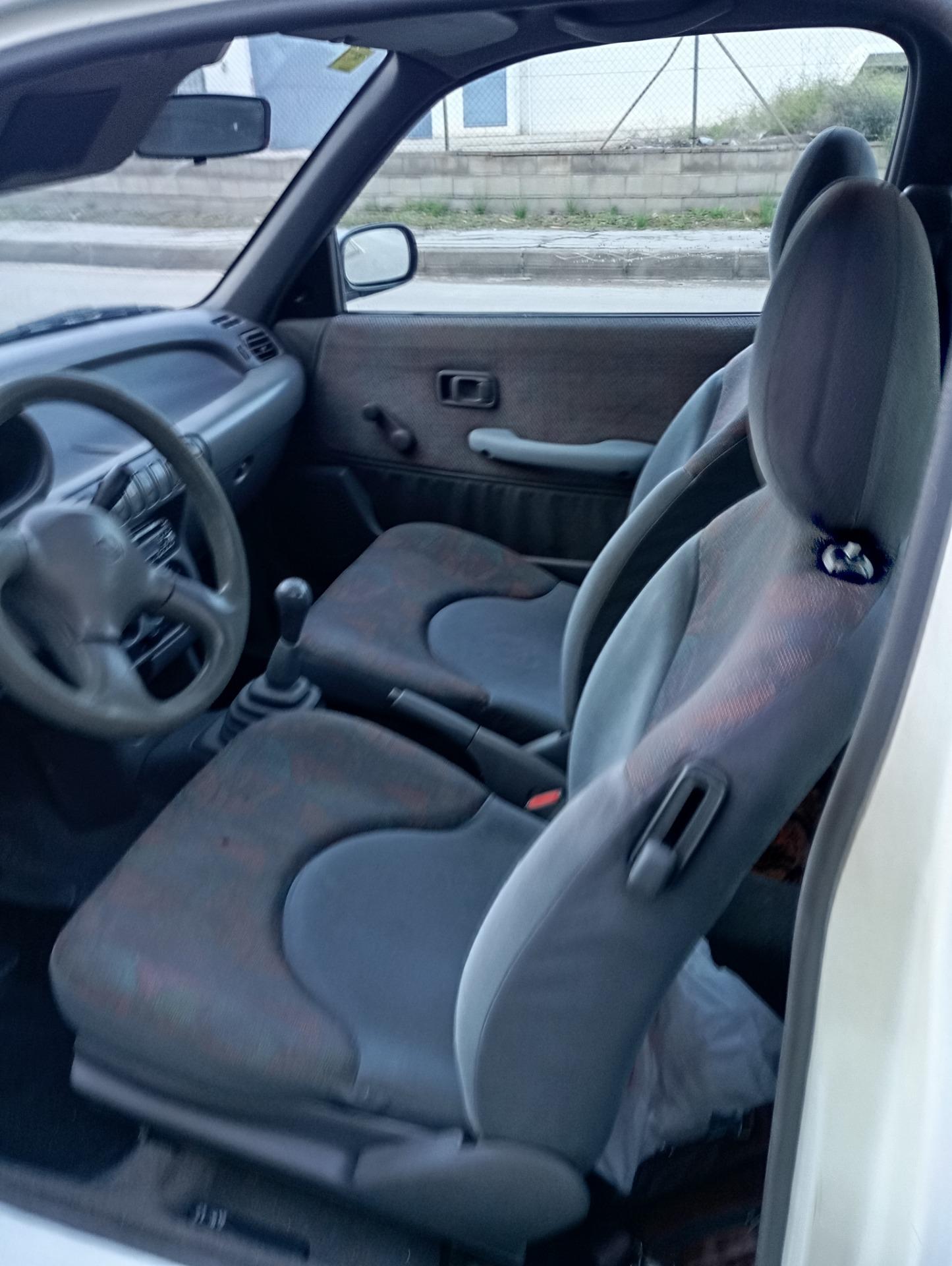 Foto 5 de Nissan micra mk11 de 1992