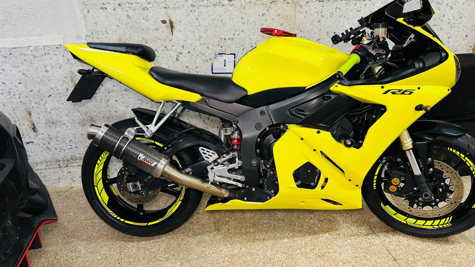 Foto 3 de Yamaha R6