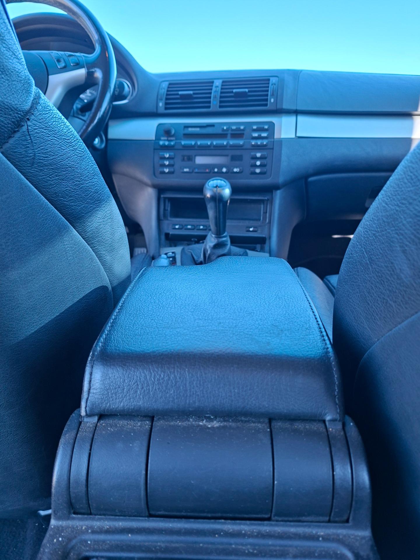 Foto 3 de Bmw 330 xi touring