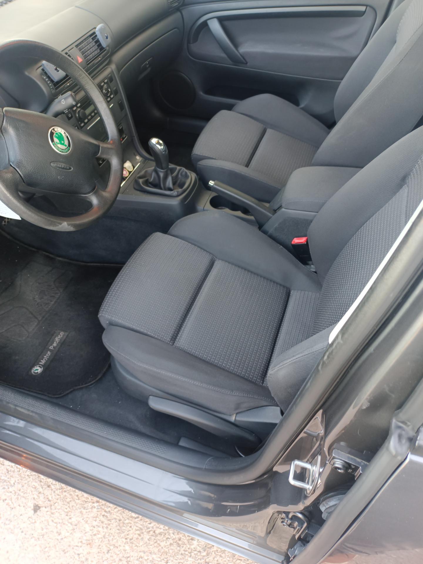 Foto 6 de Skoda superb 1900TDI 97000km