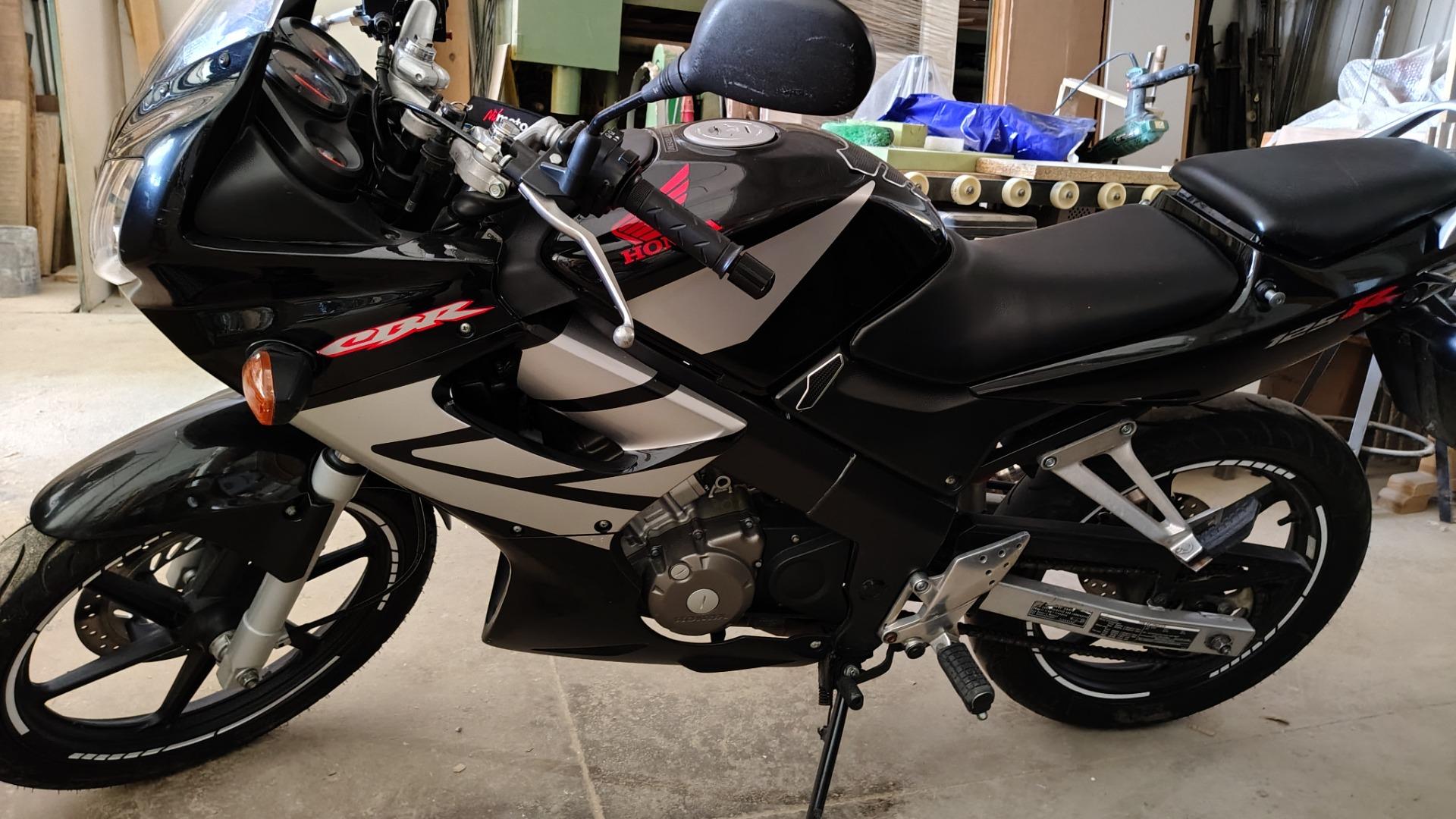Foto 3 de Cambio honda CBR 125 