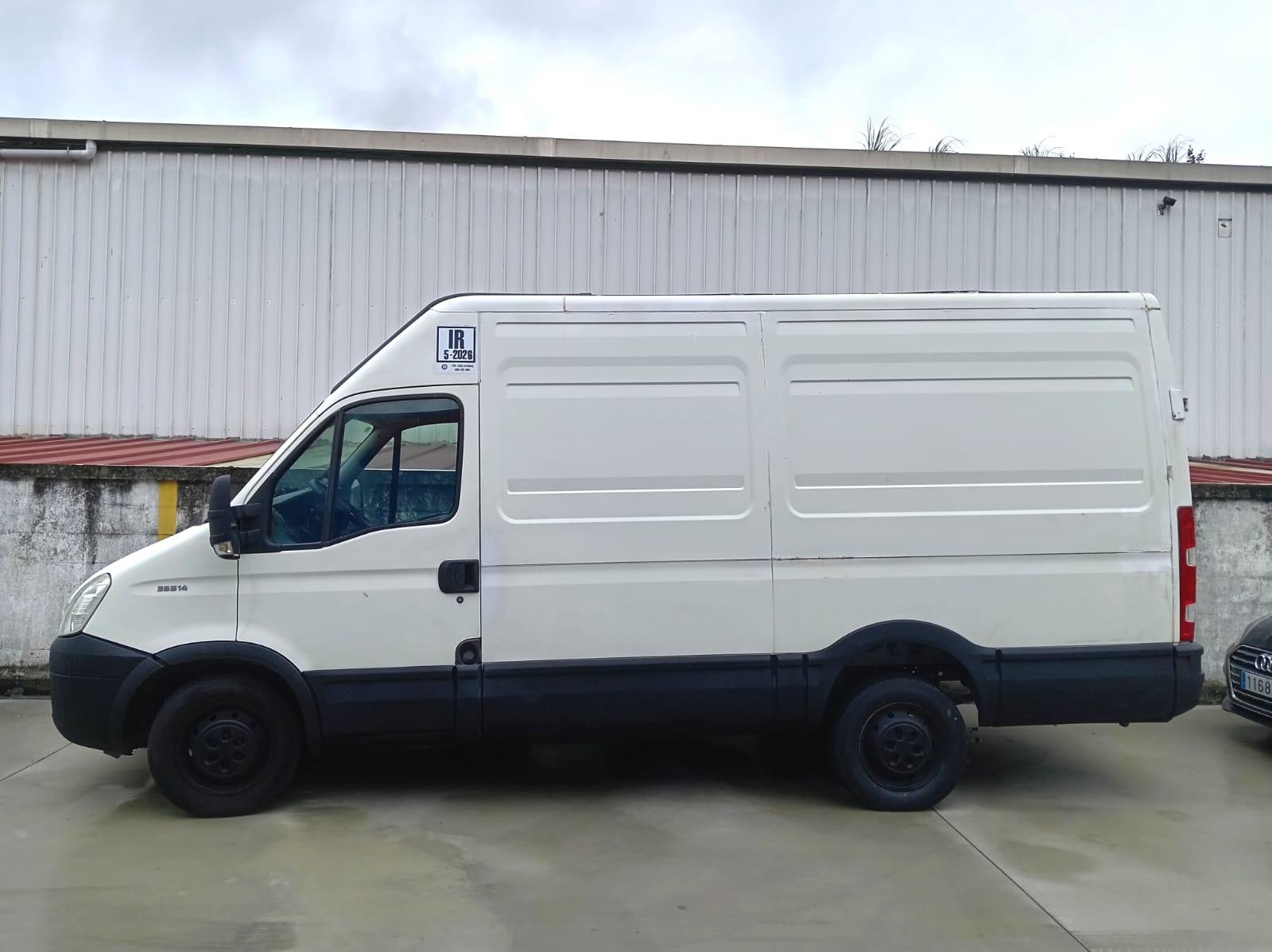Foto 2 de Furgoneta 