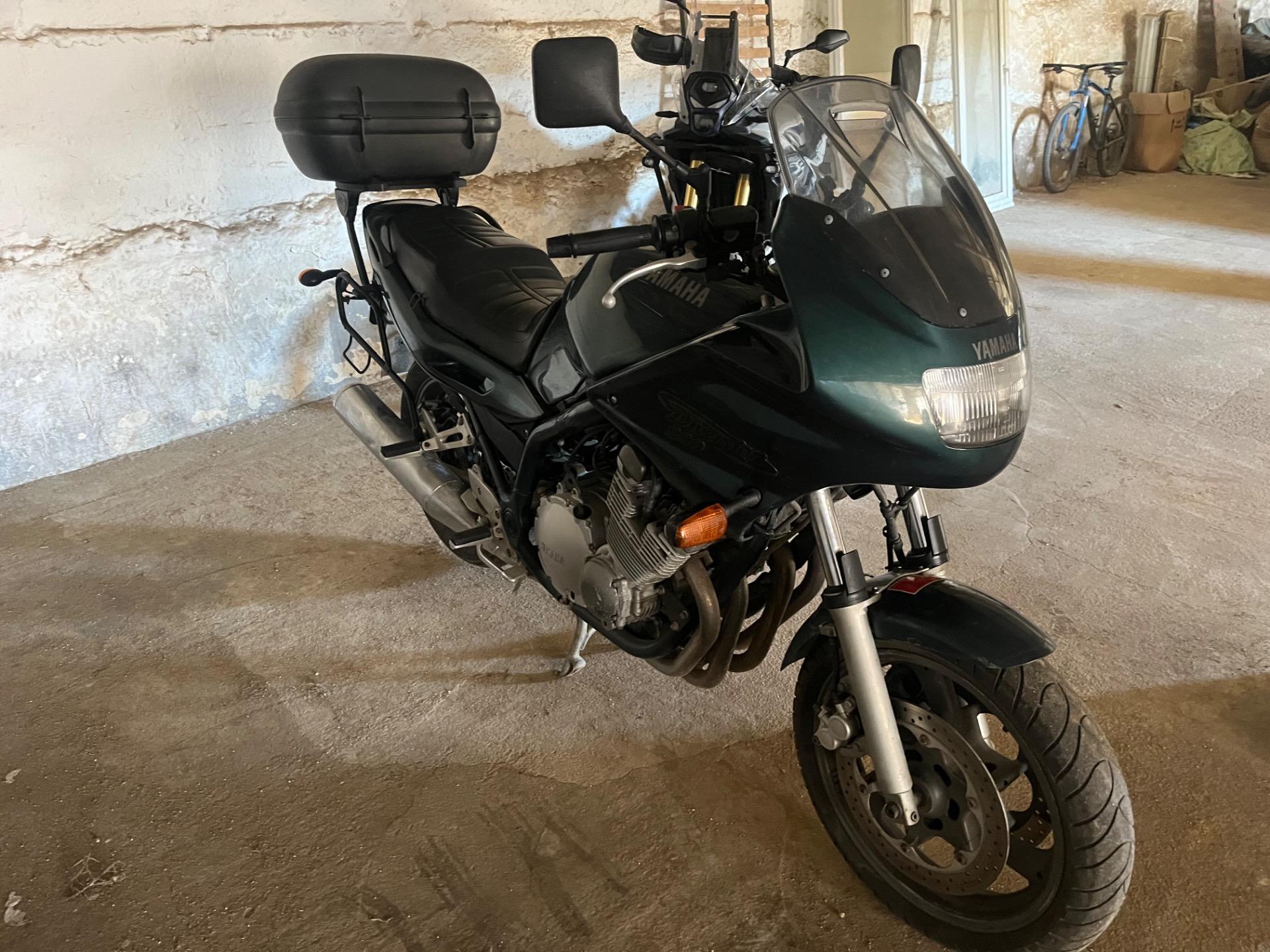 Foto 4 de YAMAHA XJ 900 DIVERSION