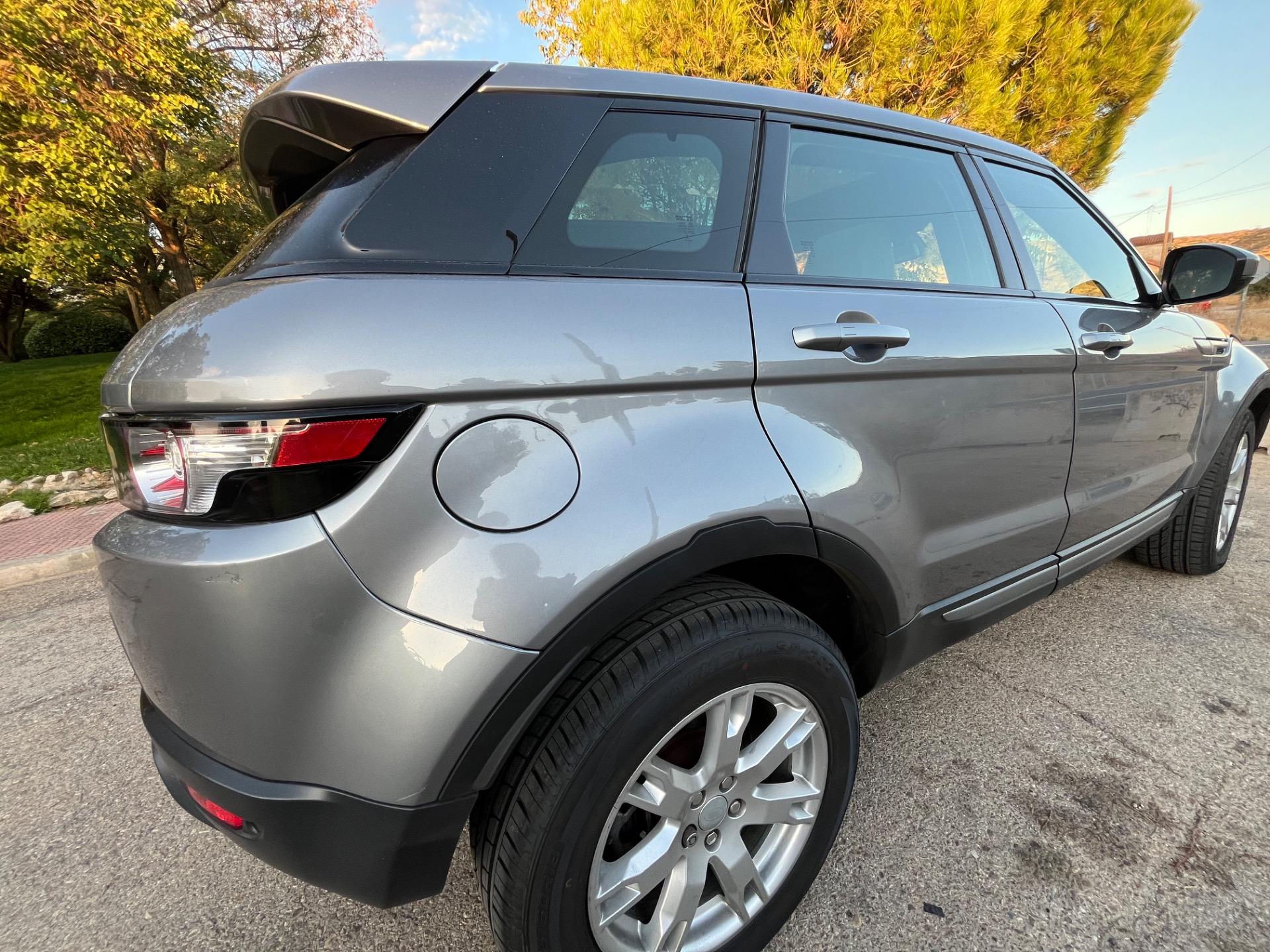 Foto 4 de Land Rover Evoque 2.2td4