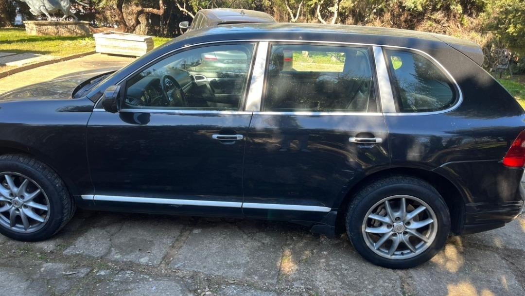 Foto 2 de Porche cayanne sport