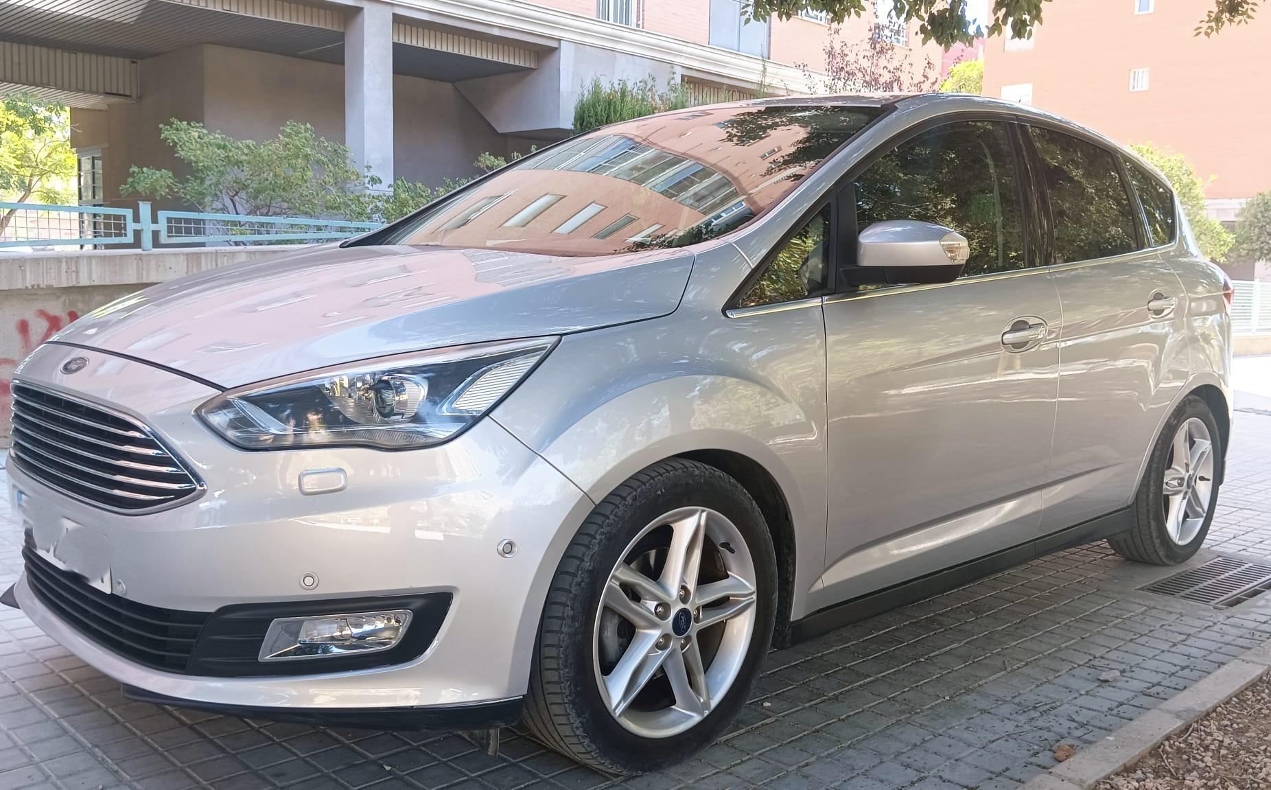 Foto 5 de Cambio FORD C-Max 1.0 Ecoboost Auto-S&S Titanium 125CV del 2018 por coche diesesl de más cilindrada