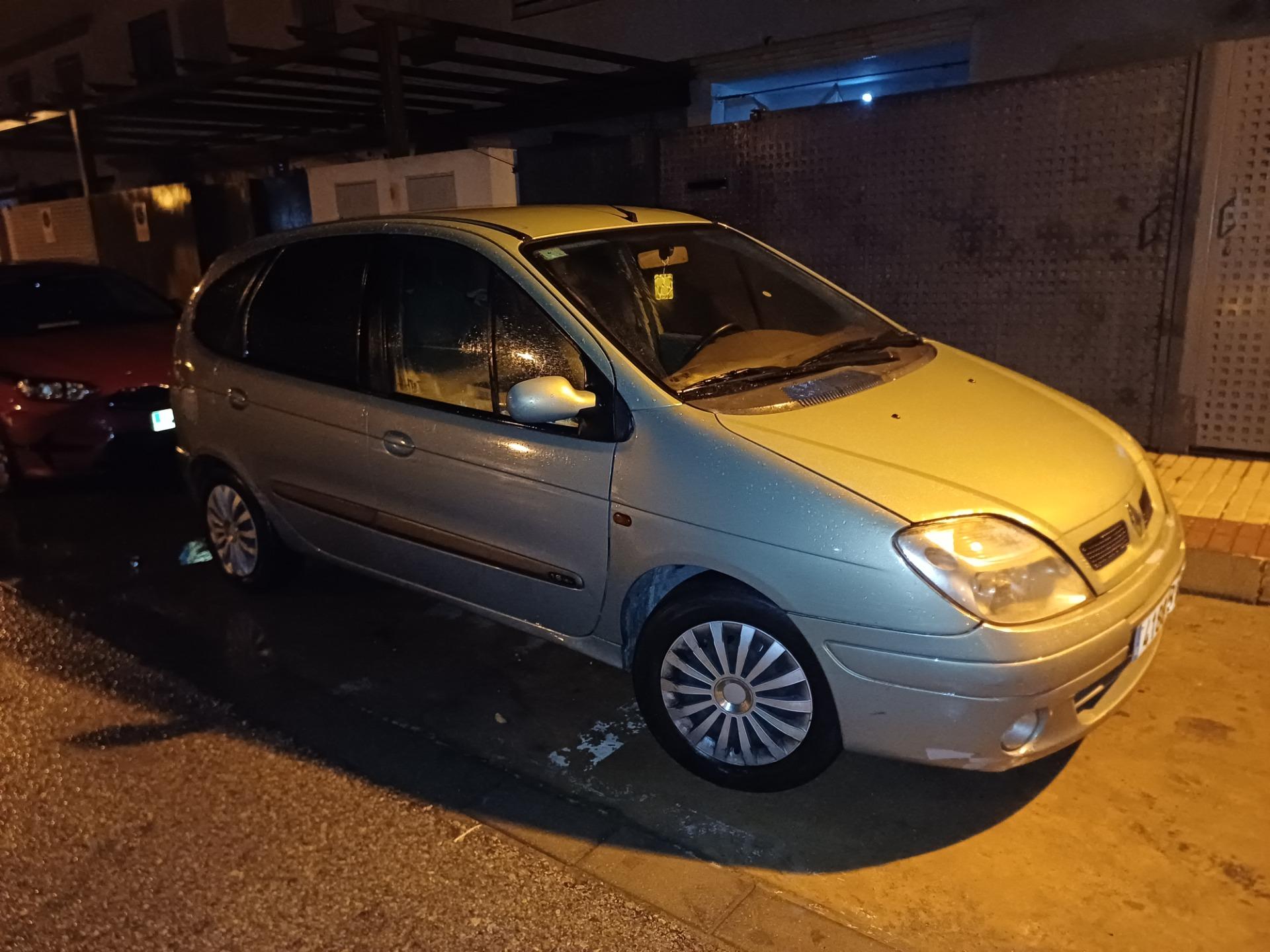 Foto 5 de Renault scenic 1.6 gasolina de 2002