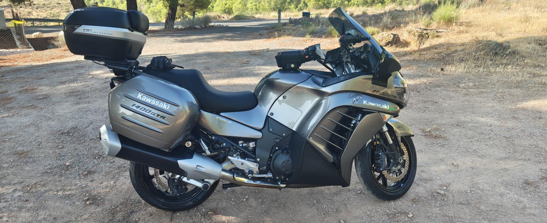 Foto 9 de Kawasaki gtr 1400