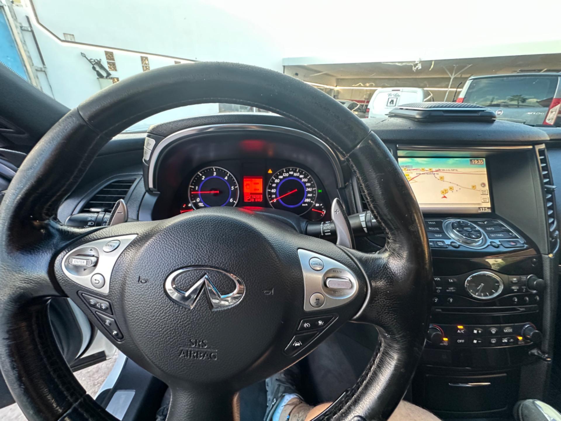 Foto 5 de SUV INFINITI FX30 
