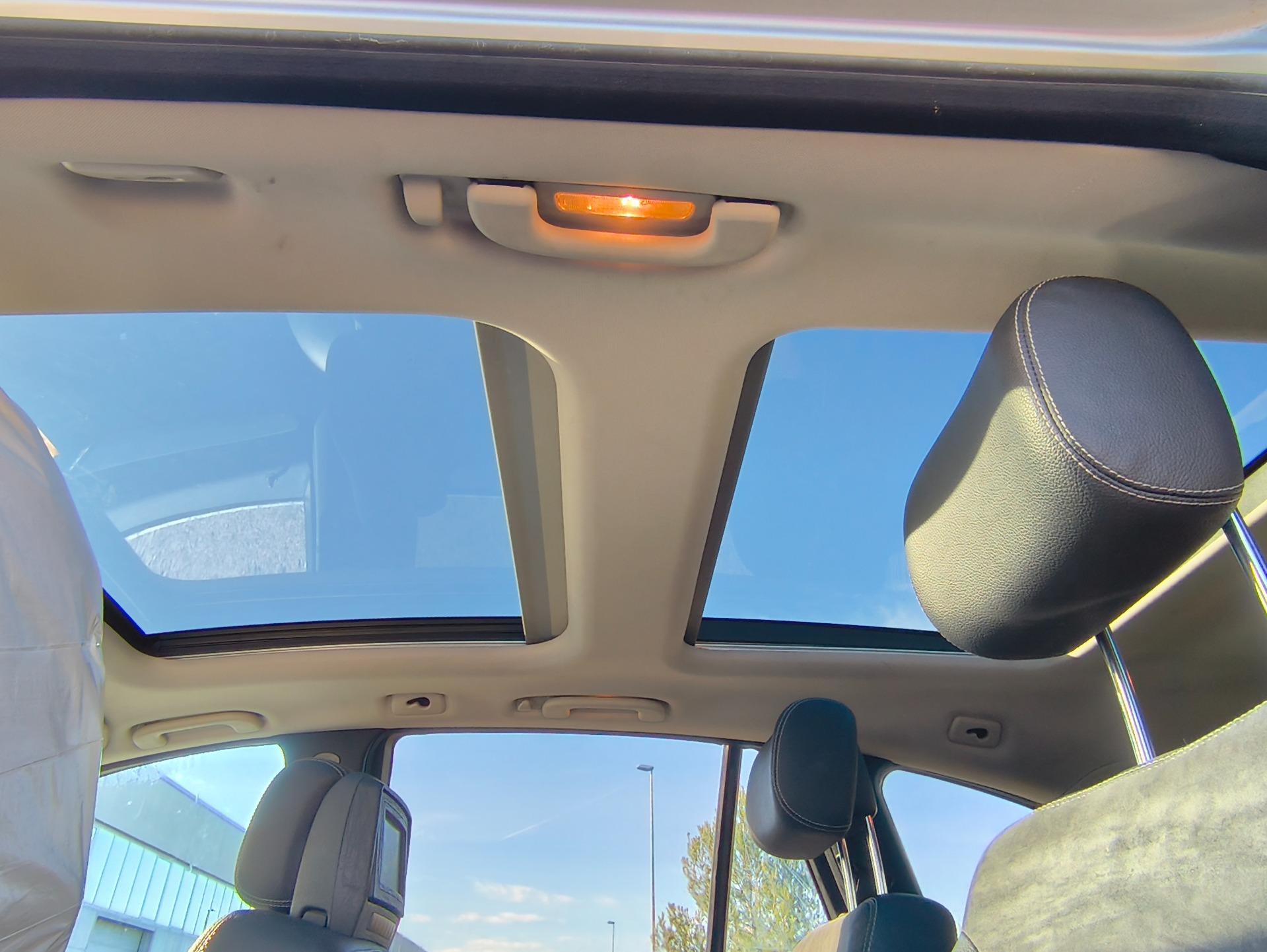 Foto 2 de Mercedes-Benz  Clase R R350 4Matic