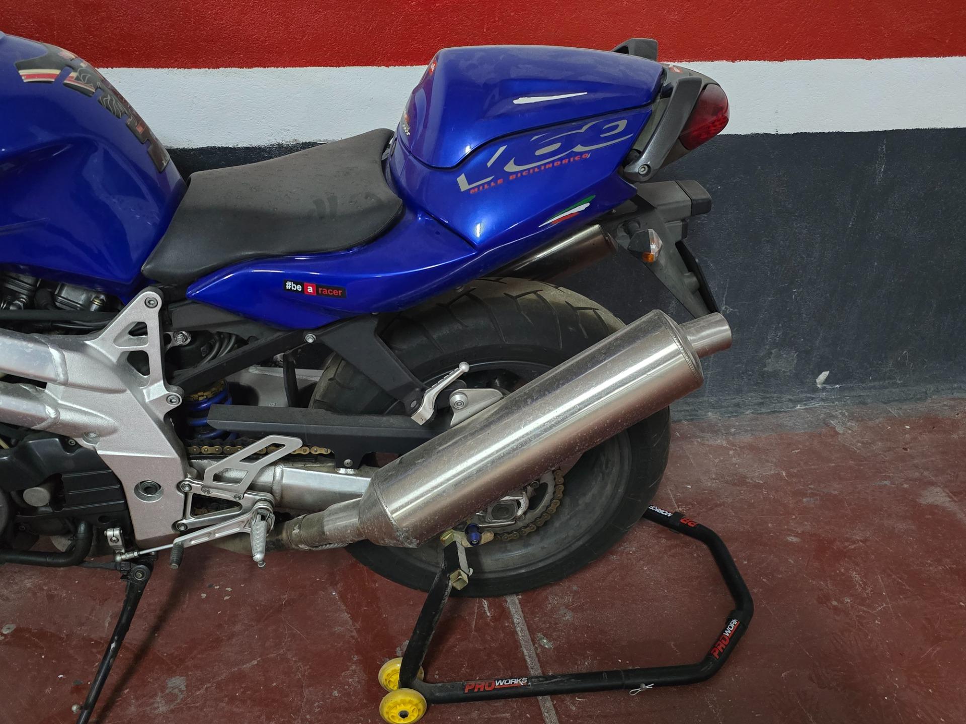 Foto 4 de Moto aprili falcon 1000