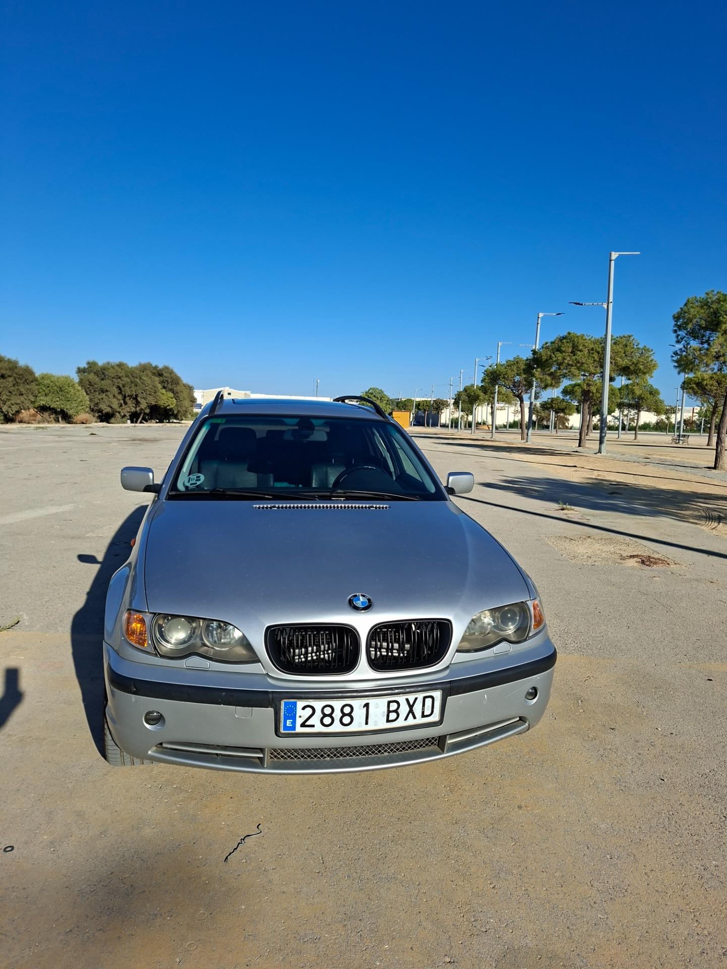 Foto 2 de Bmw 330 xi touring