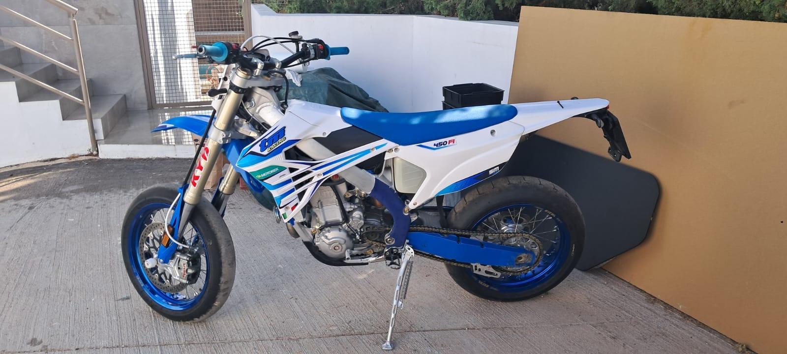 Foto 2 de TM RACING SM450Fi     Supermotard