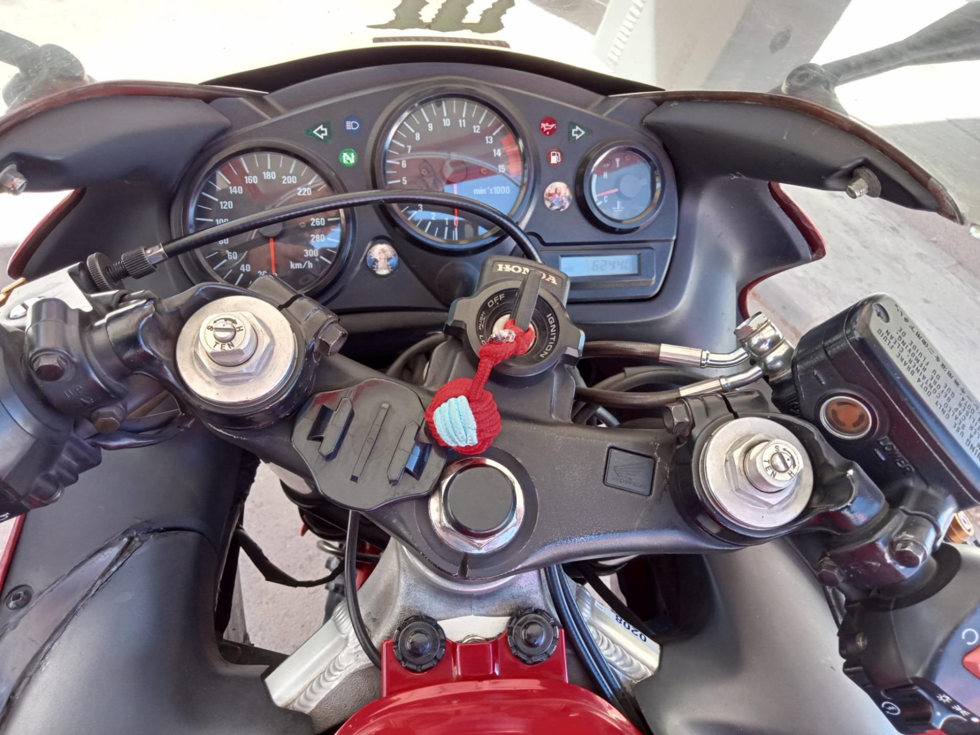 Foto 2 de Honda CBR 600 F4 – 1.700€ 