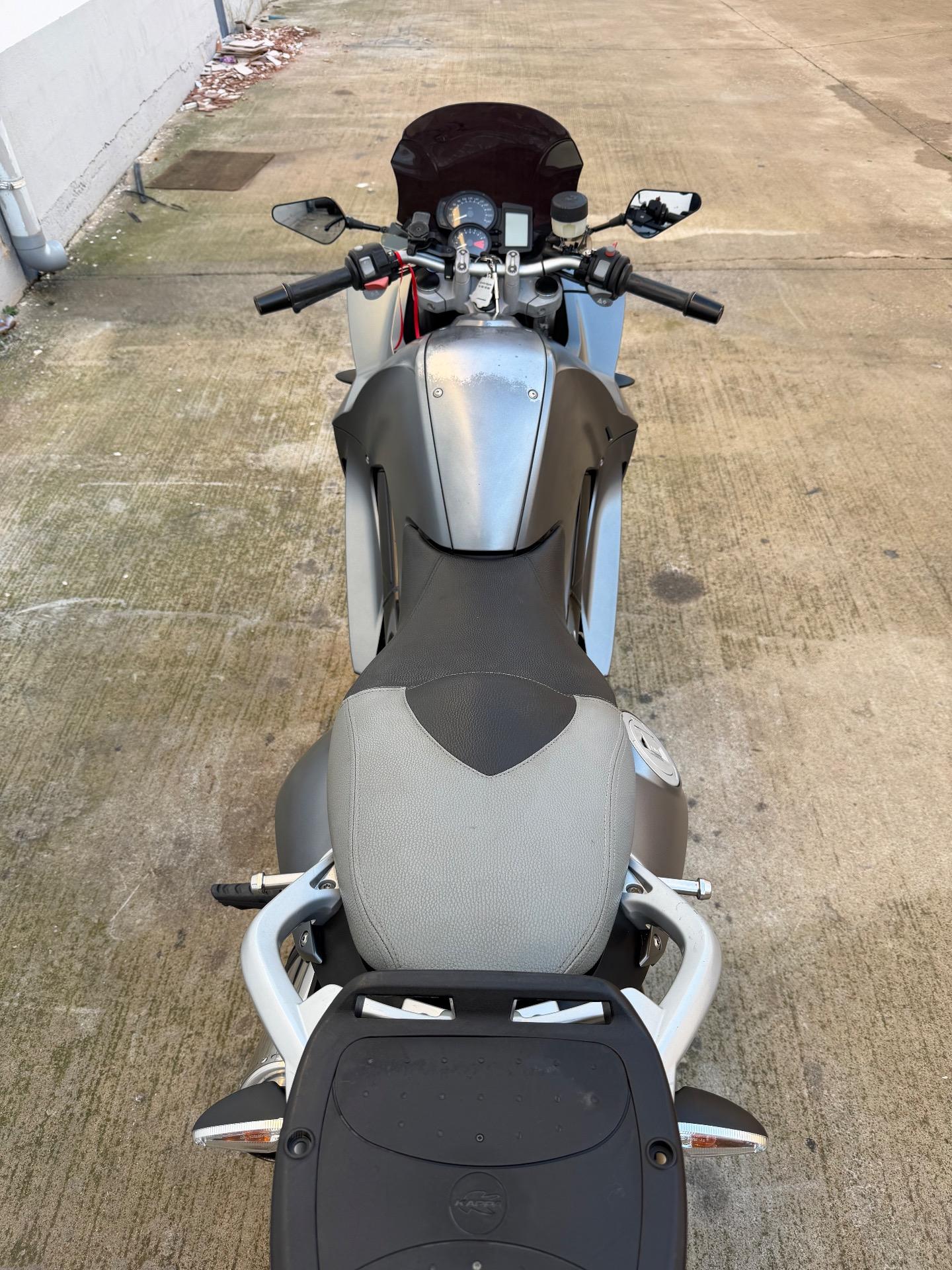 Foto 4 de Coche pequeño en buen estado 