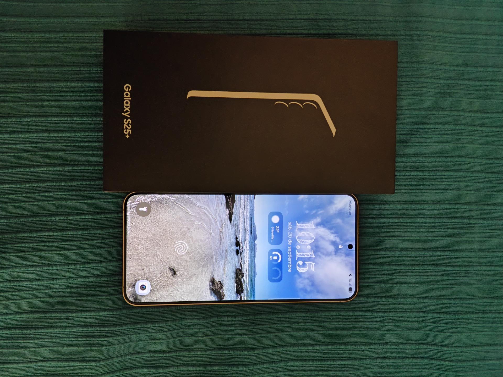 Foto de Samsung Galaxy S25 Plus 512 GB