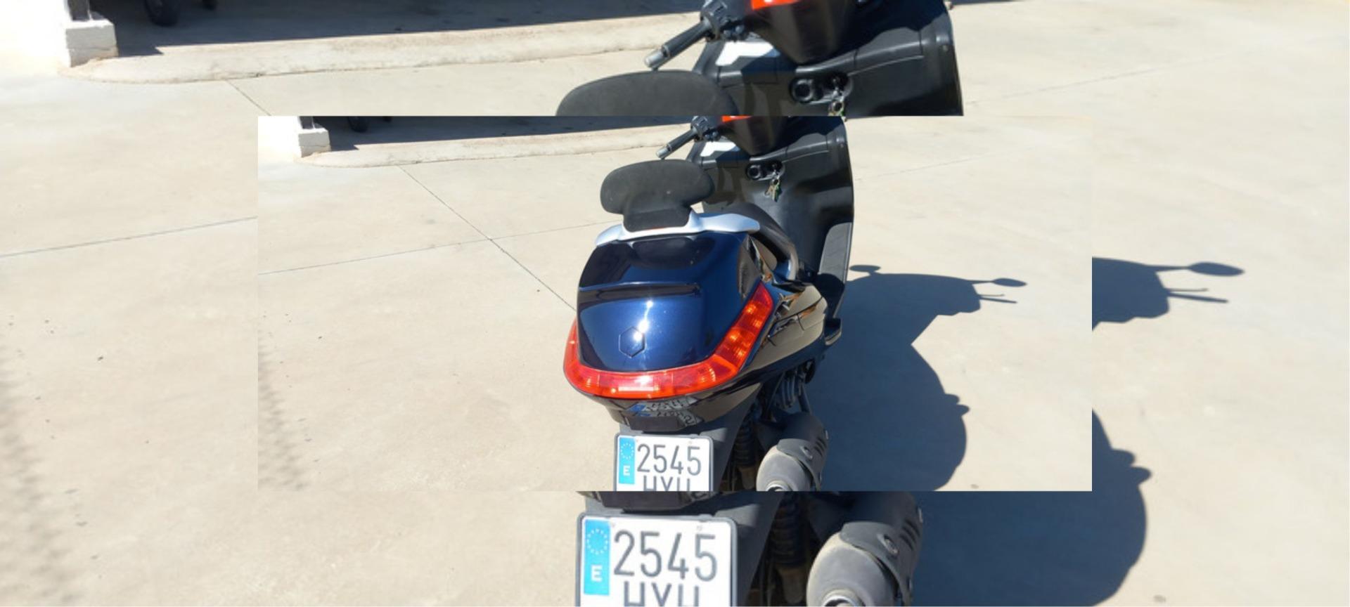 Foto 1 de Scooters 125cc piaggio x-evo 2014