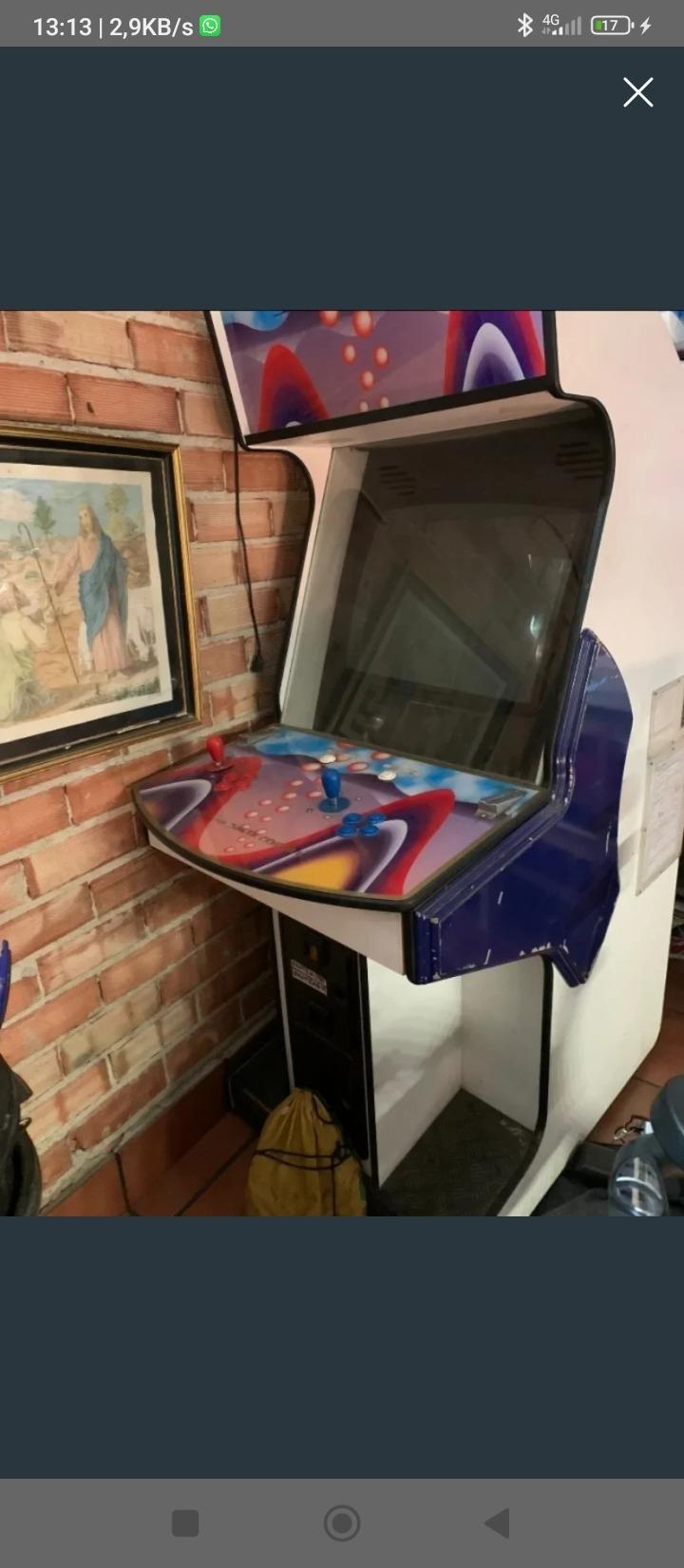 Foto de Maquina recreativa retro arcade 