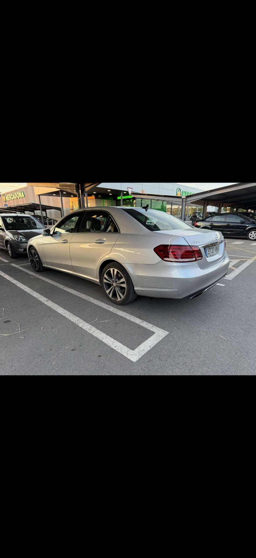 Foto 2 de Mercedes e350