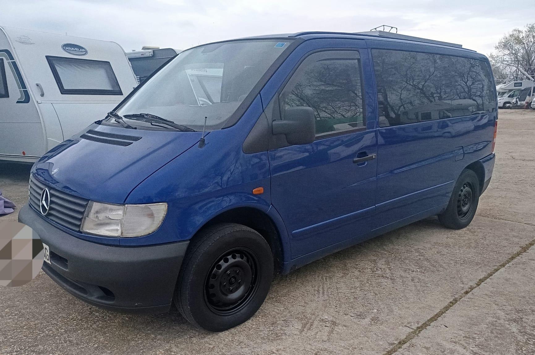 Foto 2 de Mercedes vito 220 CAMPER 