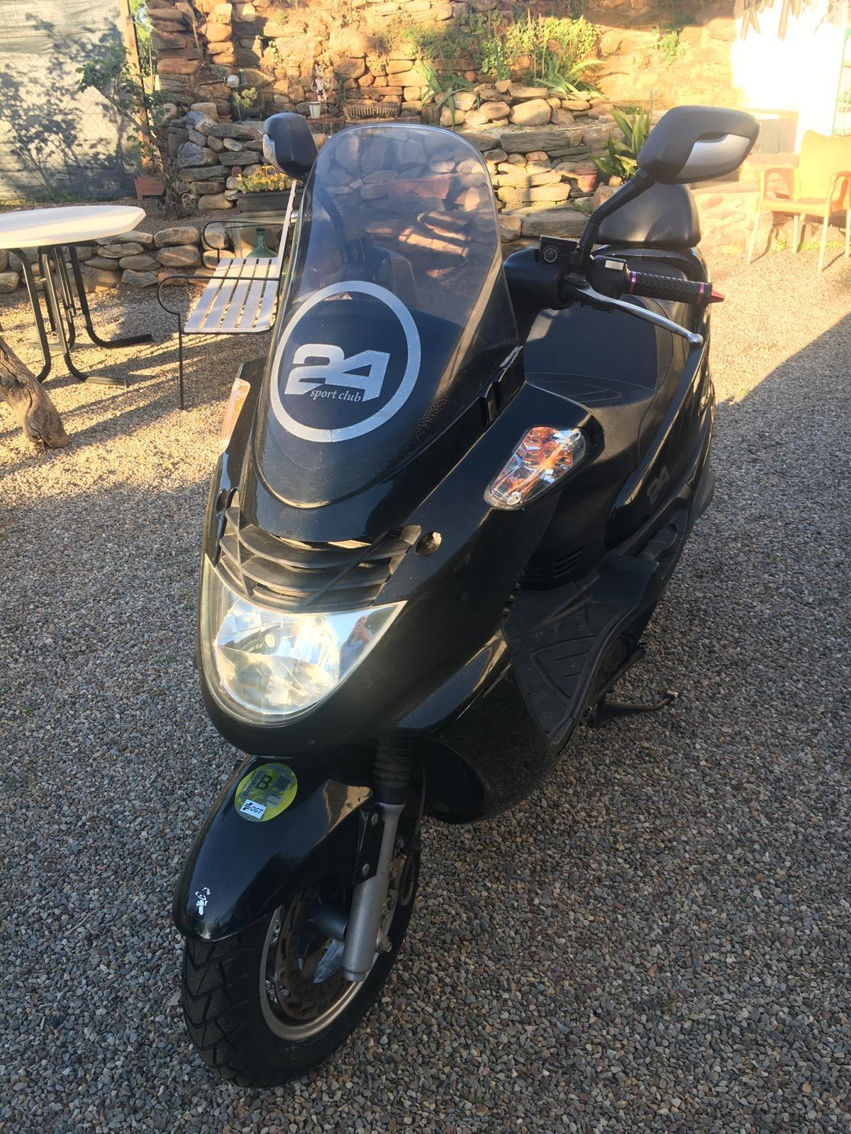 Foto 2 de Sym joyride 180