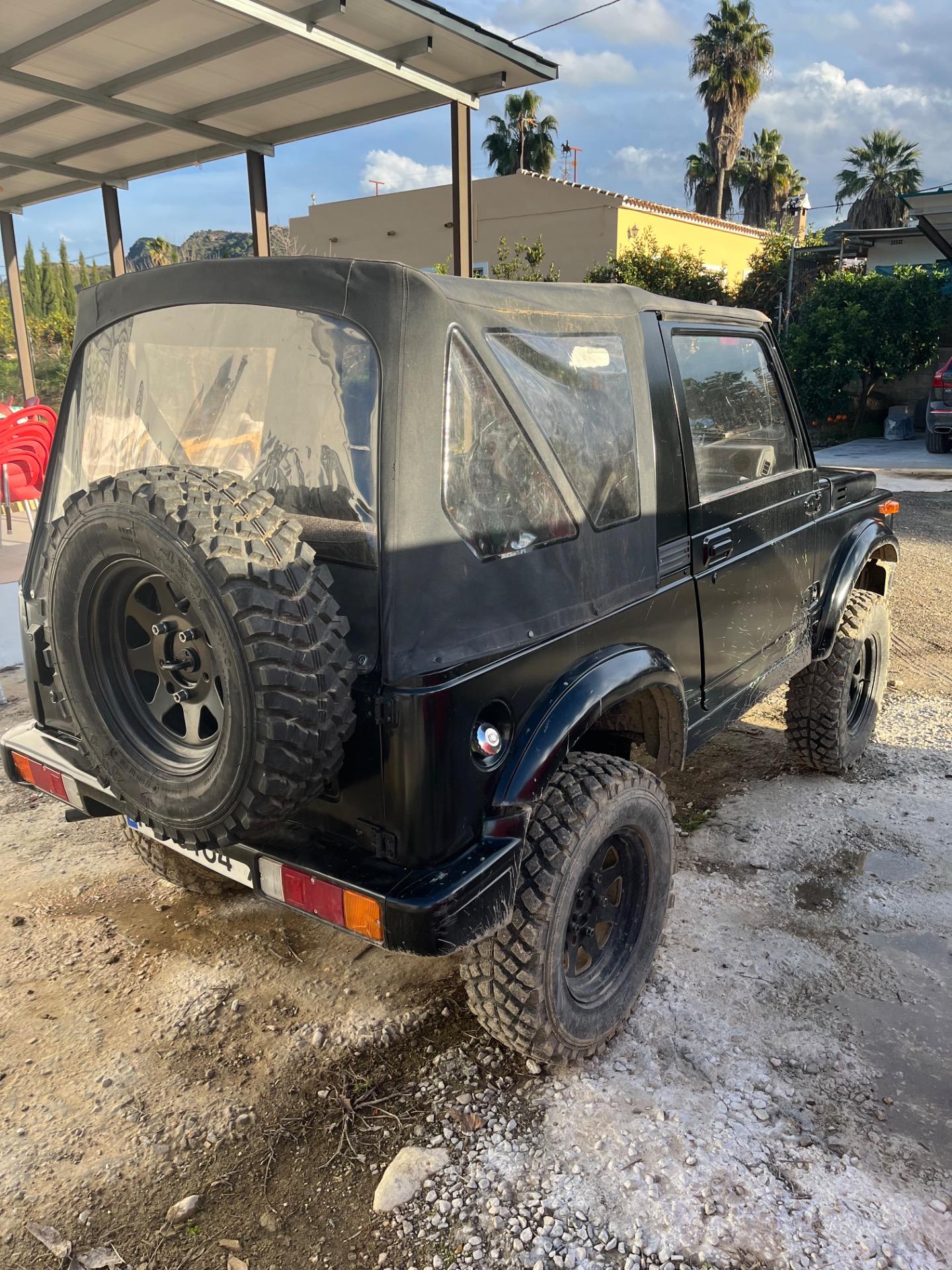 Foto 2 de Suzuki samurai sj410 1986 , un pco preparado off road 