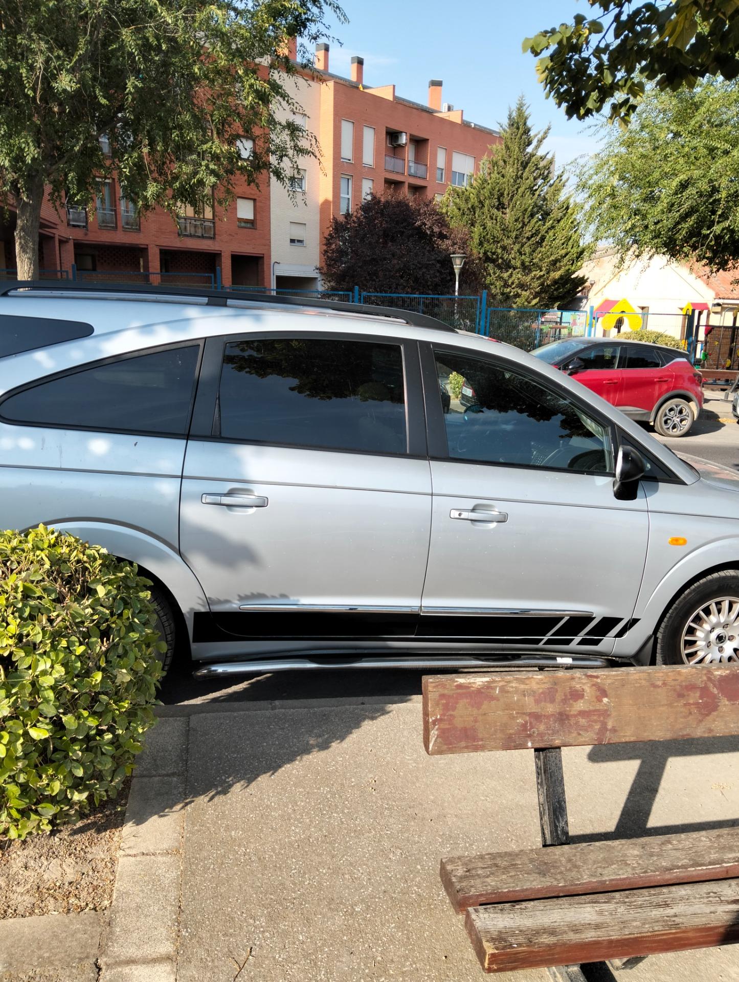 Foto 8 de SsangYong rodius 