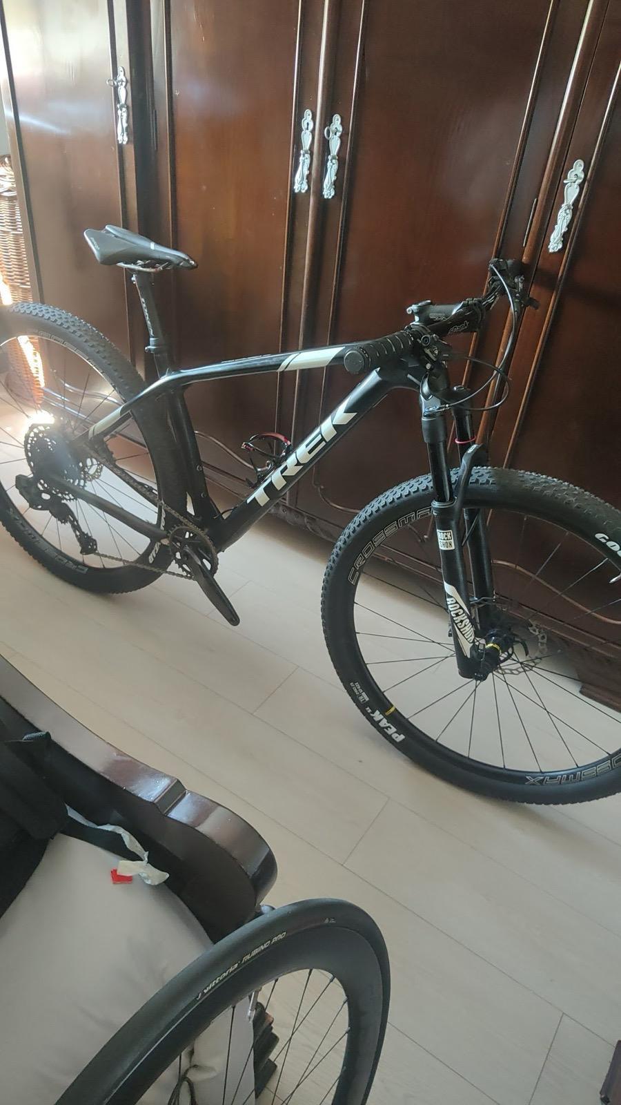 Foto de Cambio bici de btt con cambio electrónico por bici de triatlon