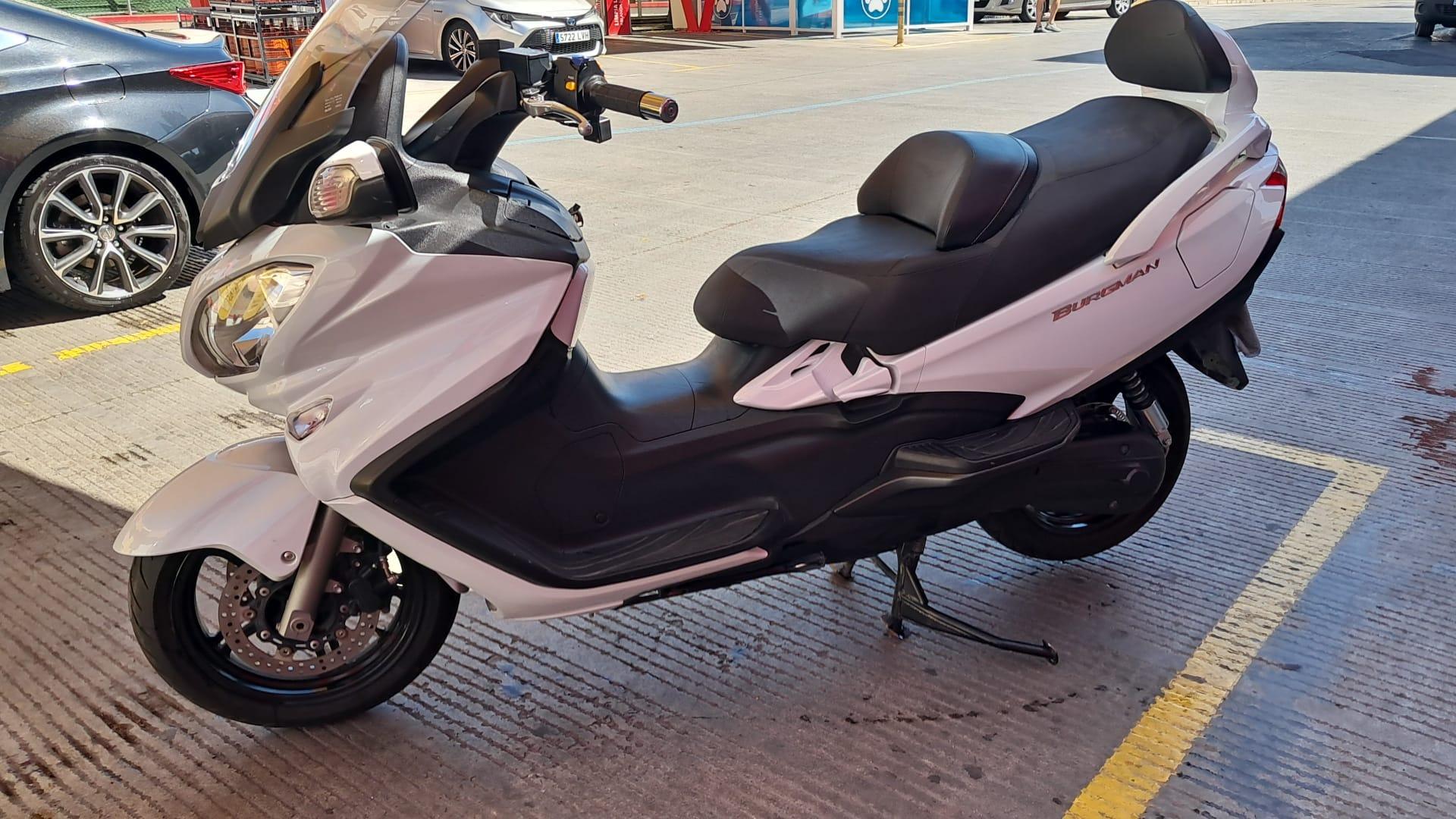 Foto 8 de Suzuki burgman 650abs 