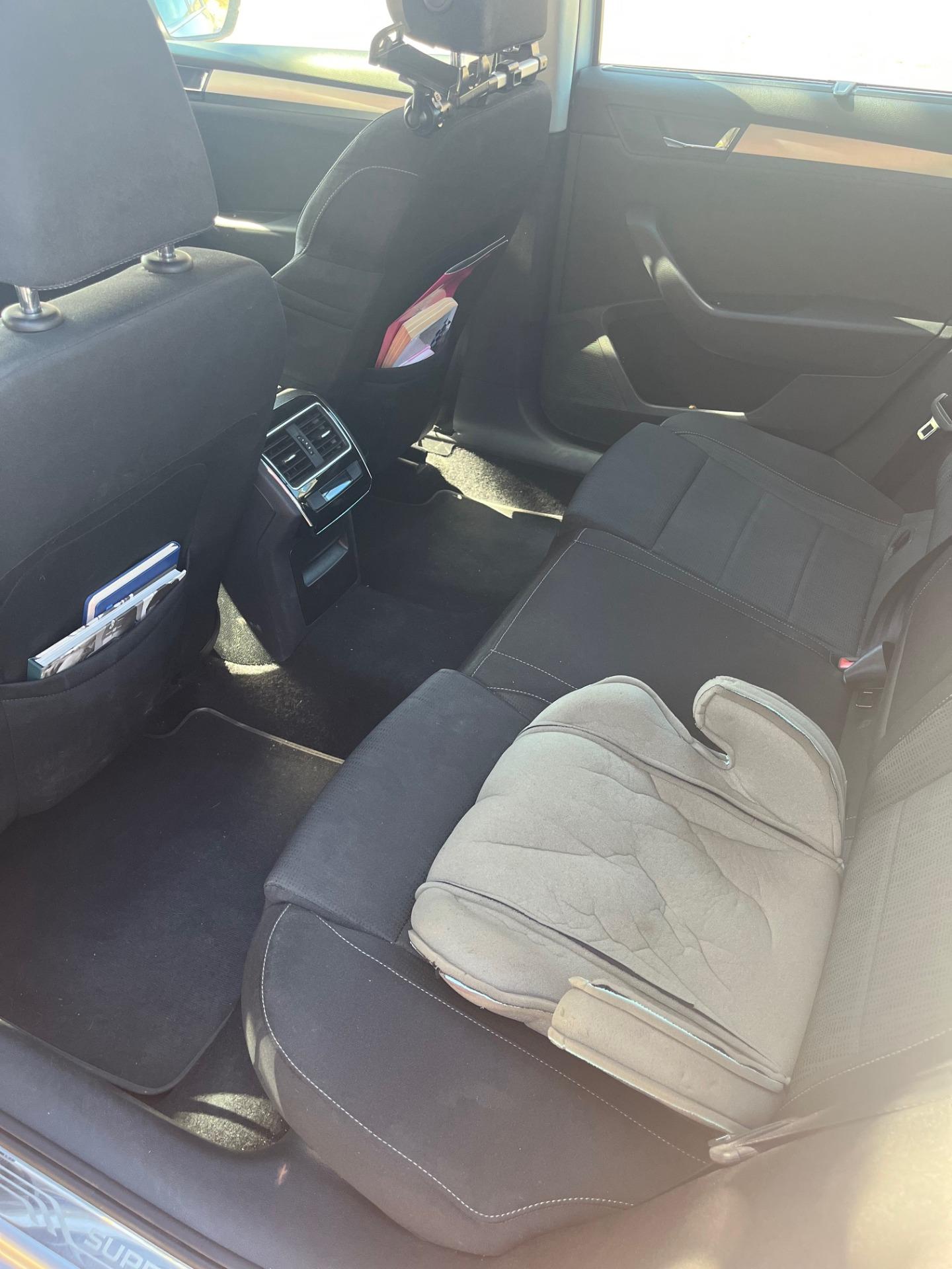 Foto 5 de SKODA SUPERB