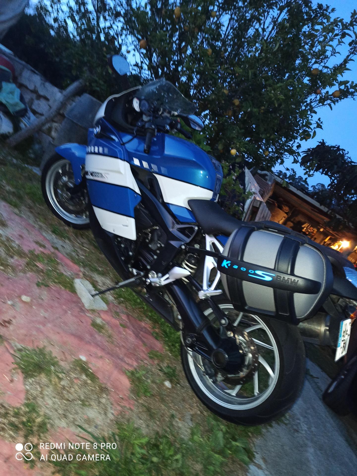Foto 5 de Cambio moto BMW K1200s por todoterreno , patrol turbo, , Mitsubishi pajero 2800 ,3000 turbo.