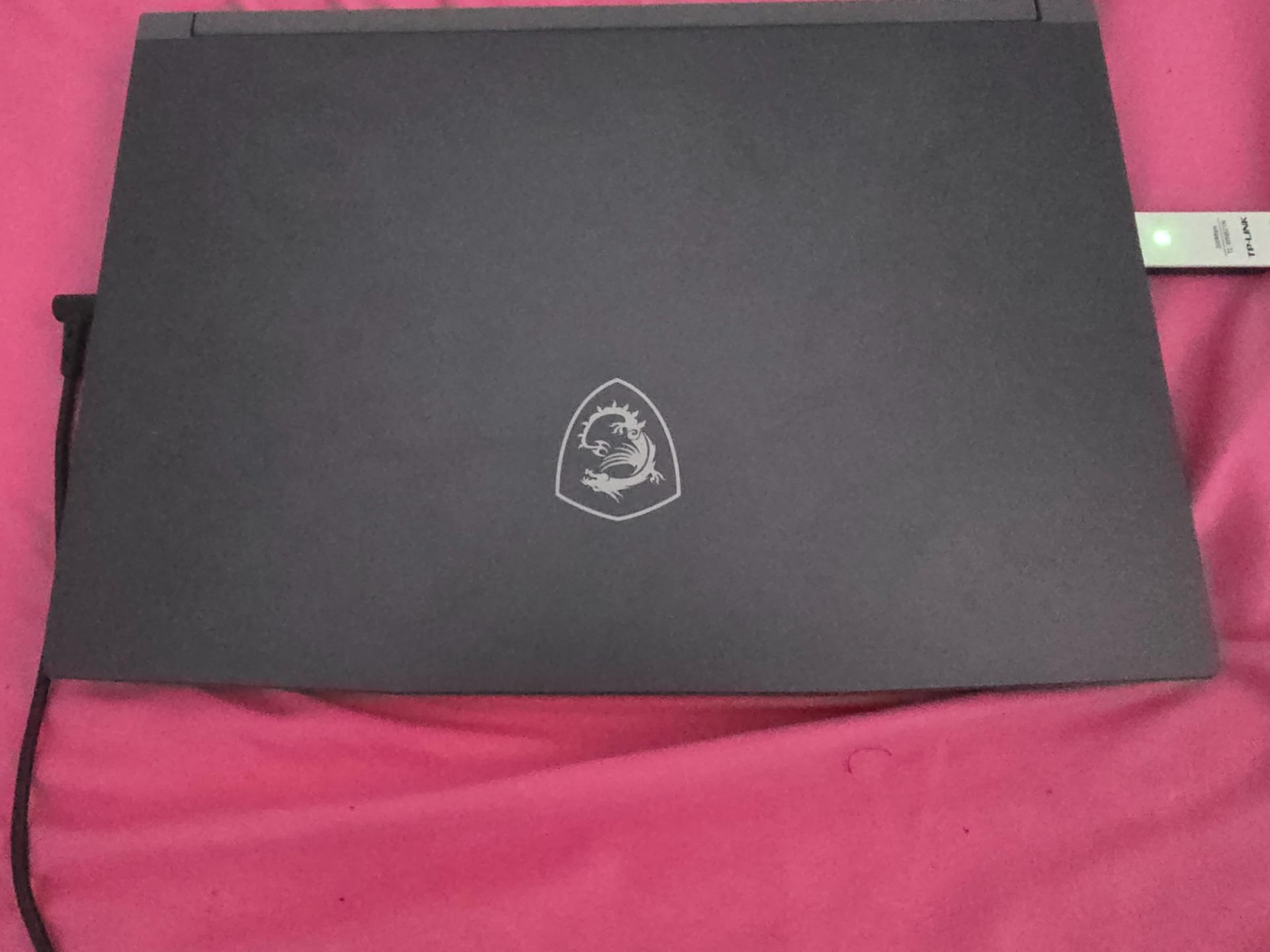 Foto de Portatil MSI Thin B12UC-1680XES