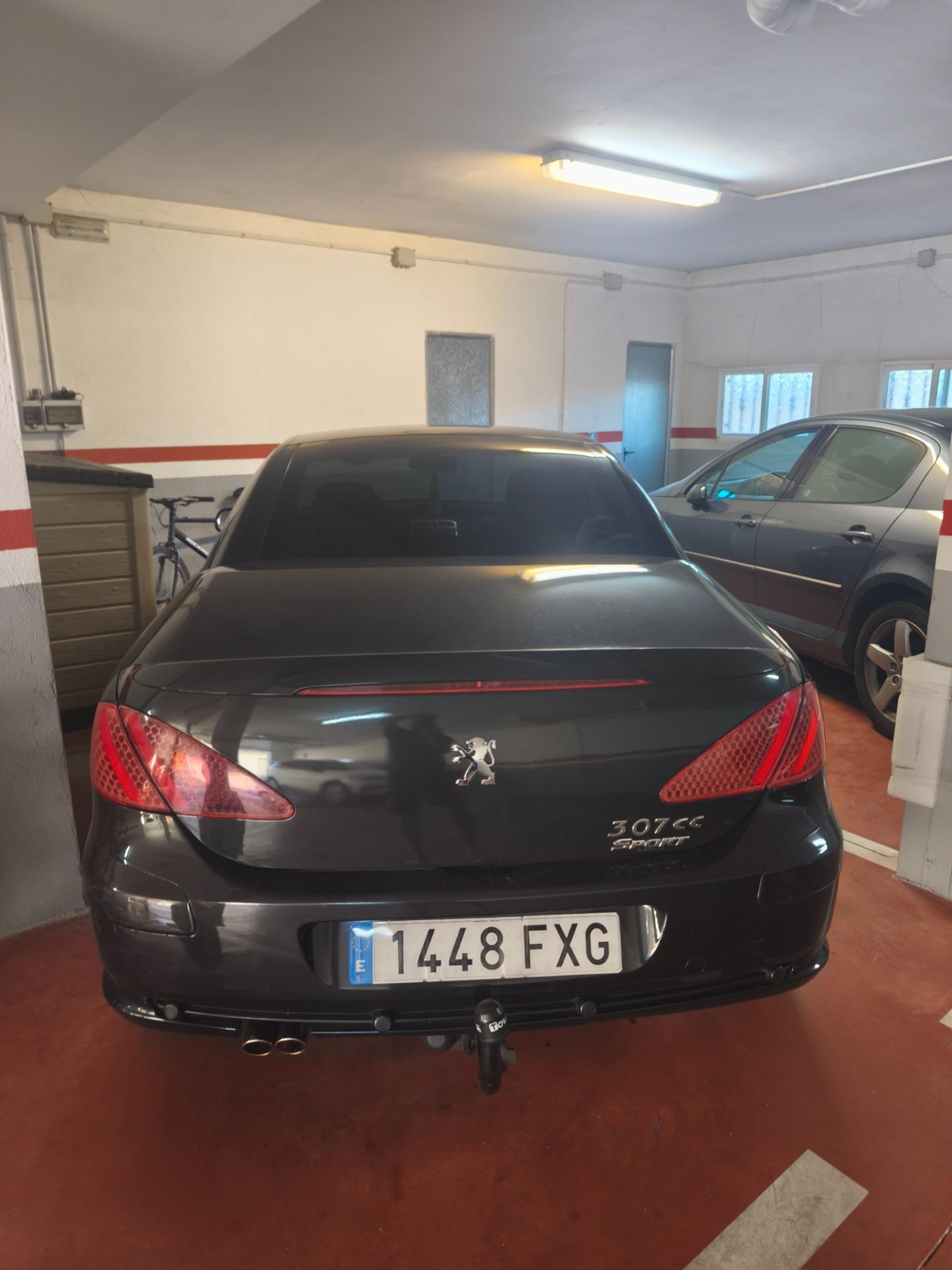 Foto 2 de Peugeot 307 cabrio gasolina año 2007 