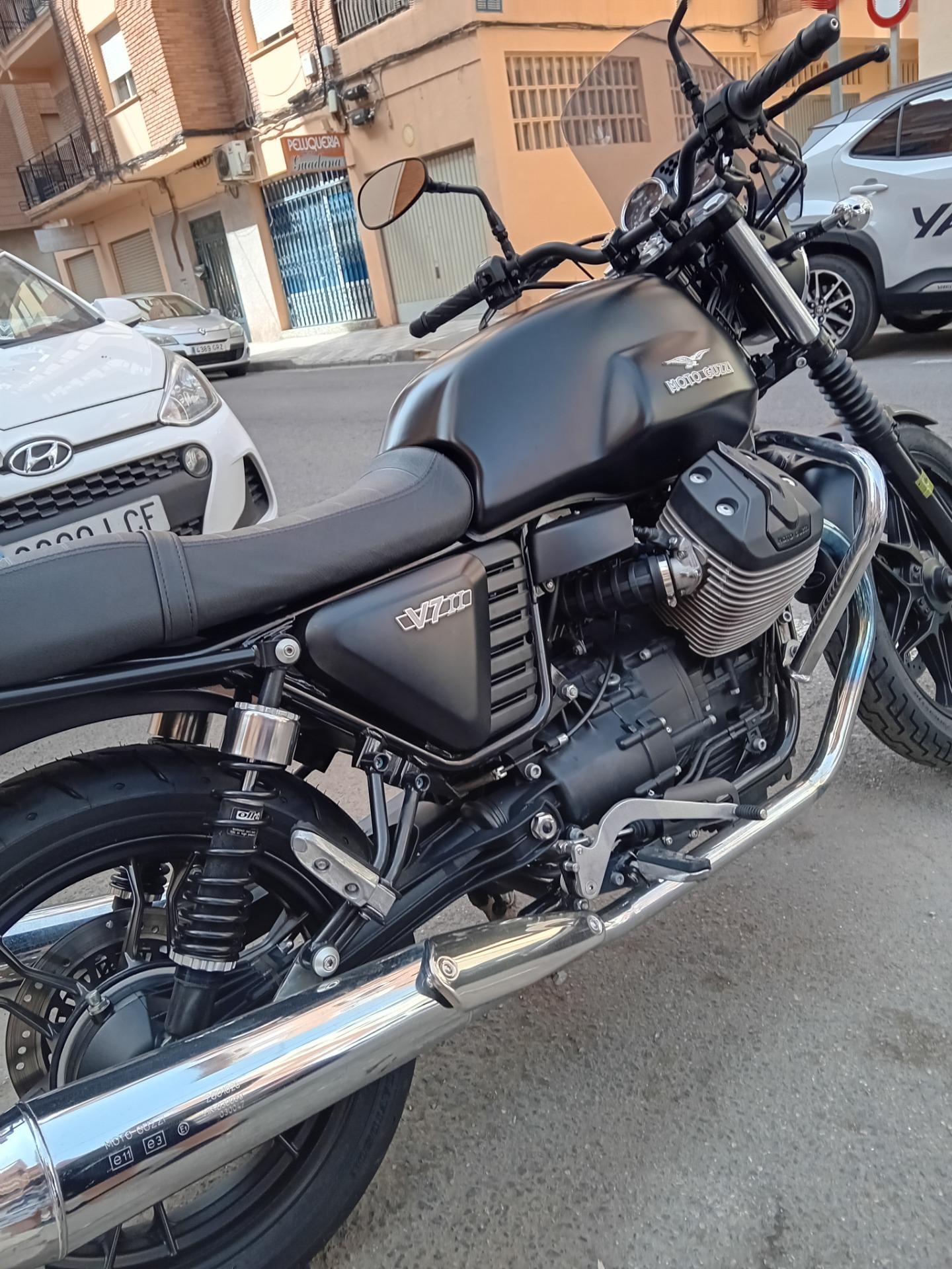 Foto de Guzzi v7 stone 