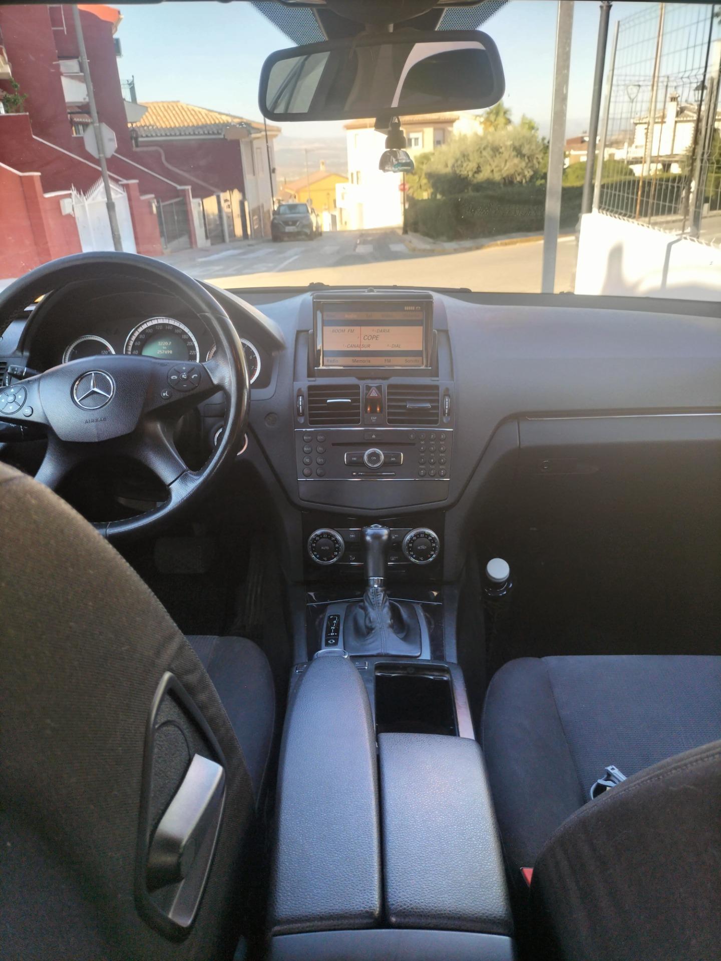 Foto 5 de Mercedes c200 kompresor Automatico