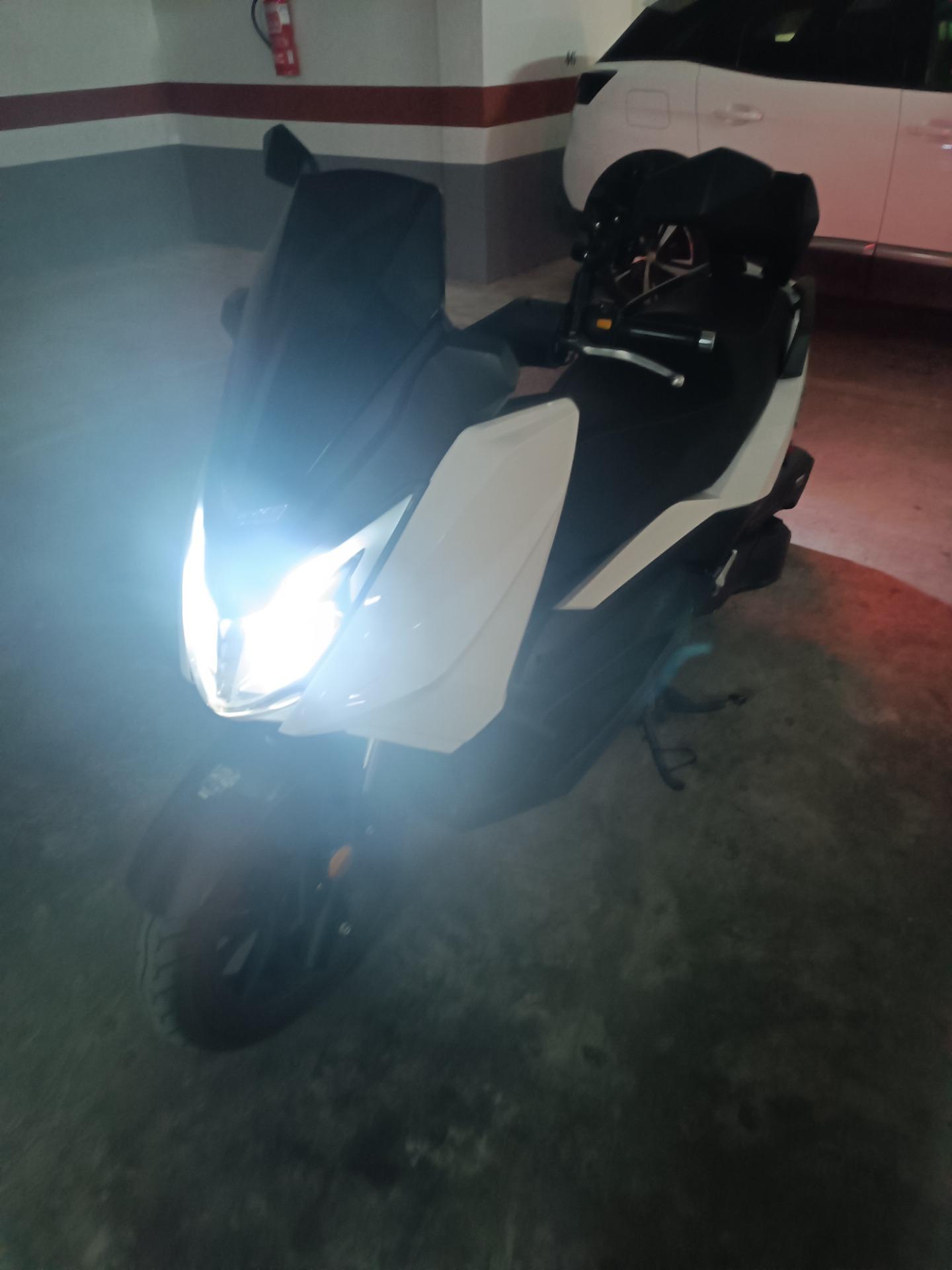 Mitt 125 gts – trueque en Alicante (foto 3)