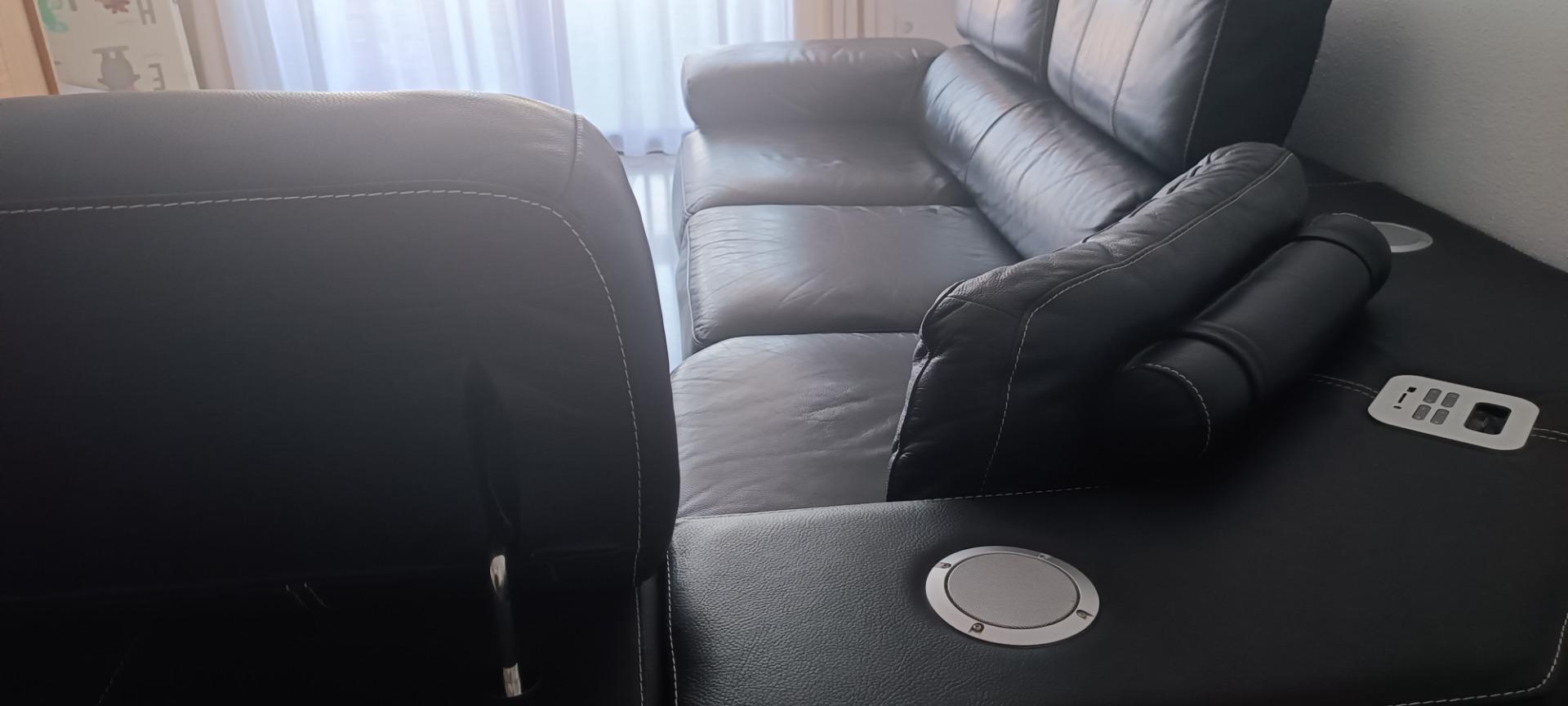 Foto 4 de Sofá Rinconera Piel Corte Inglés + Altavoz