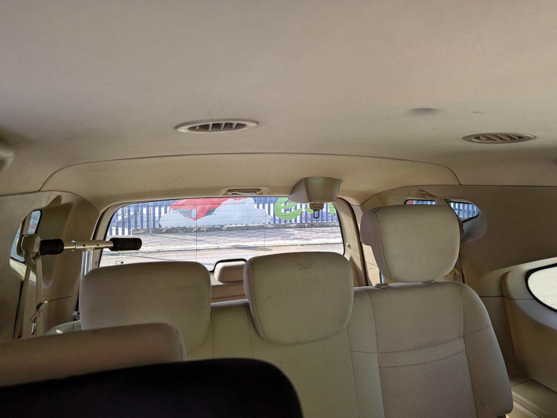 Foto 2 de ssangyong rodius 270 xdi