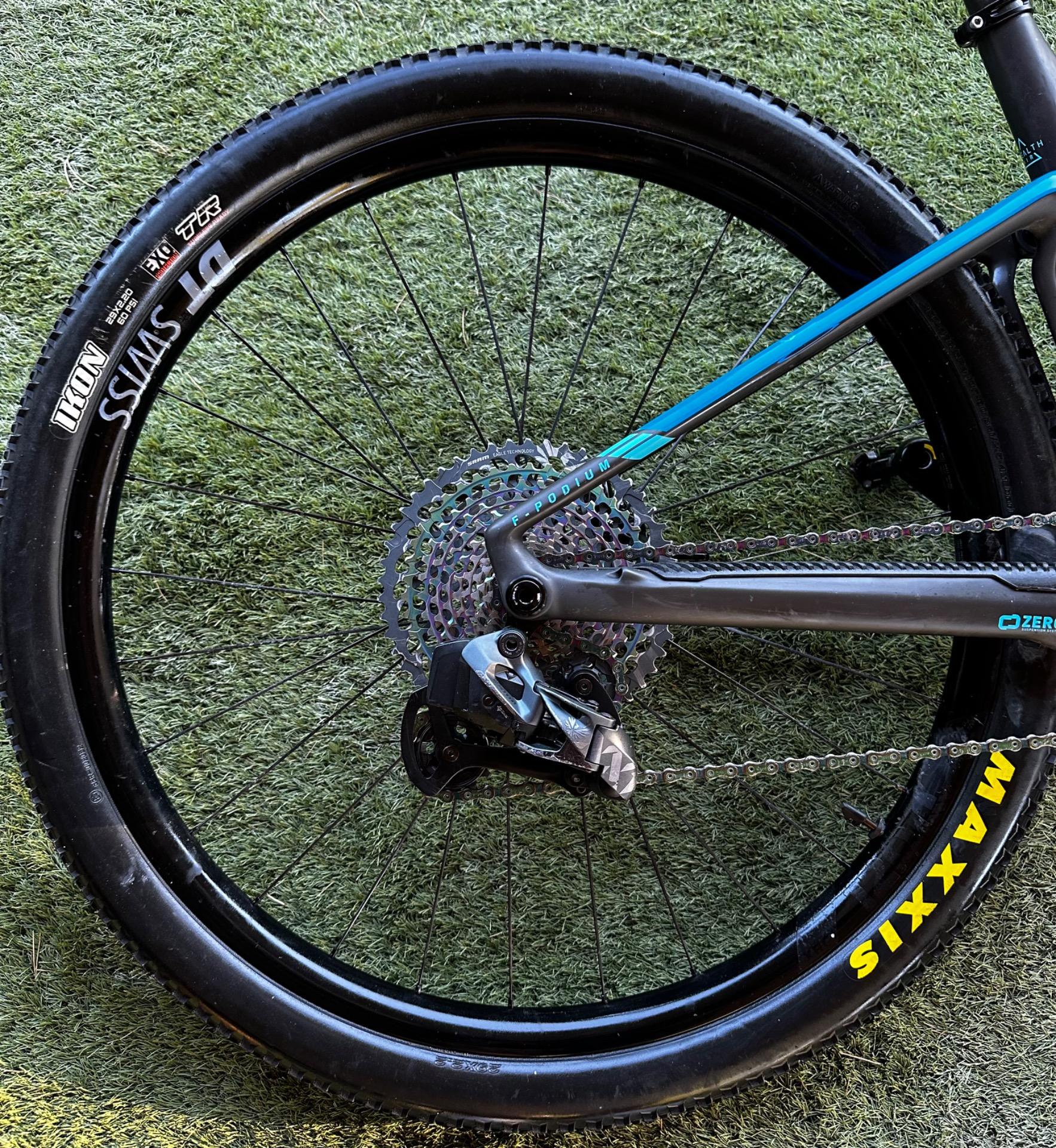 Foto 2 de Bicicleta MTB Mondraker F-Podium RR tope de gama