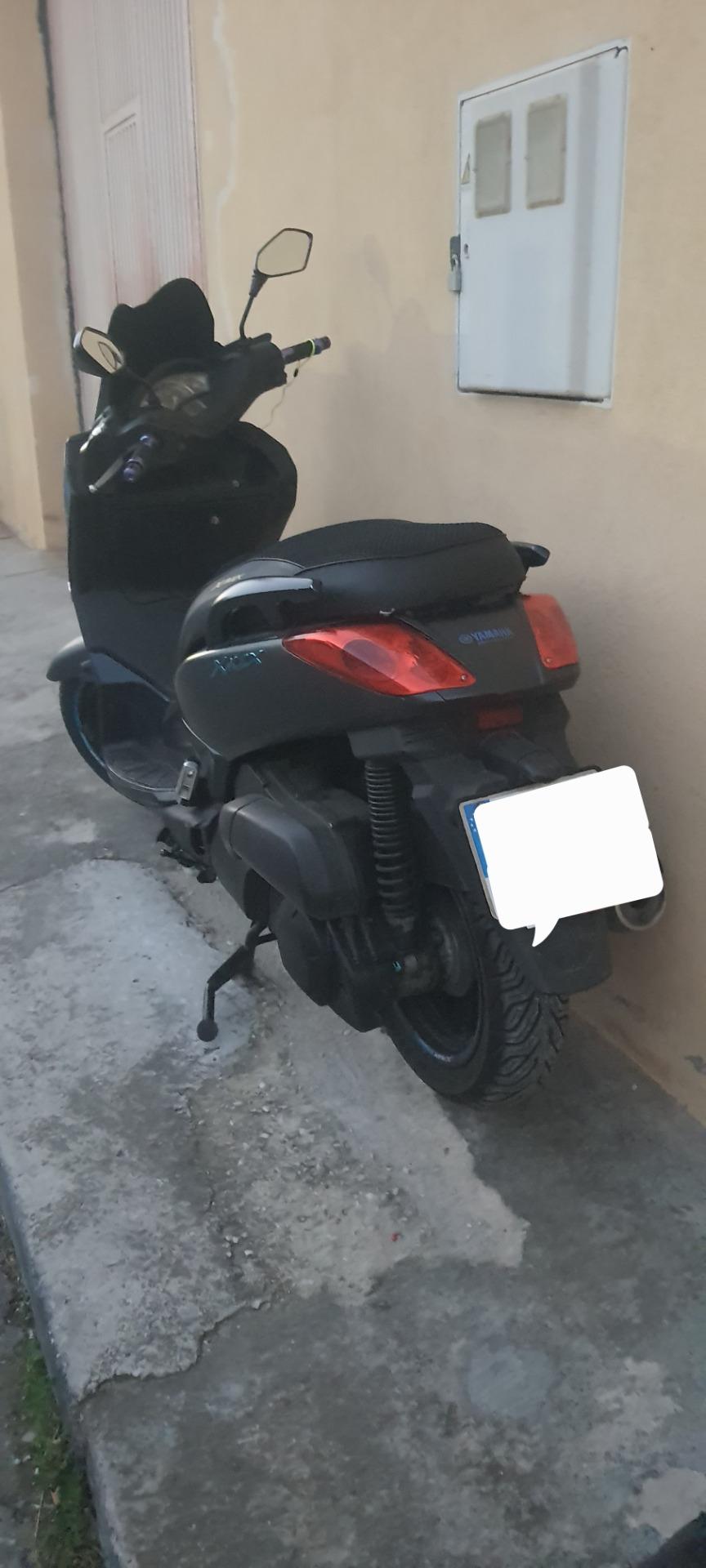 Foto 2 de X max 250 al dia de todo itv recien pasada 