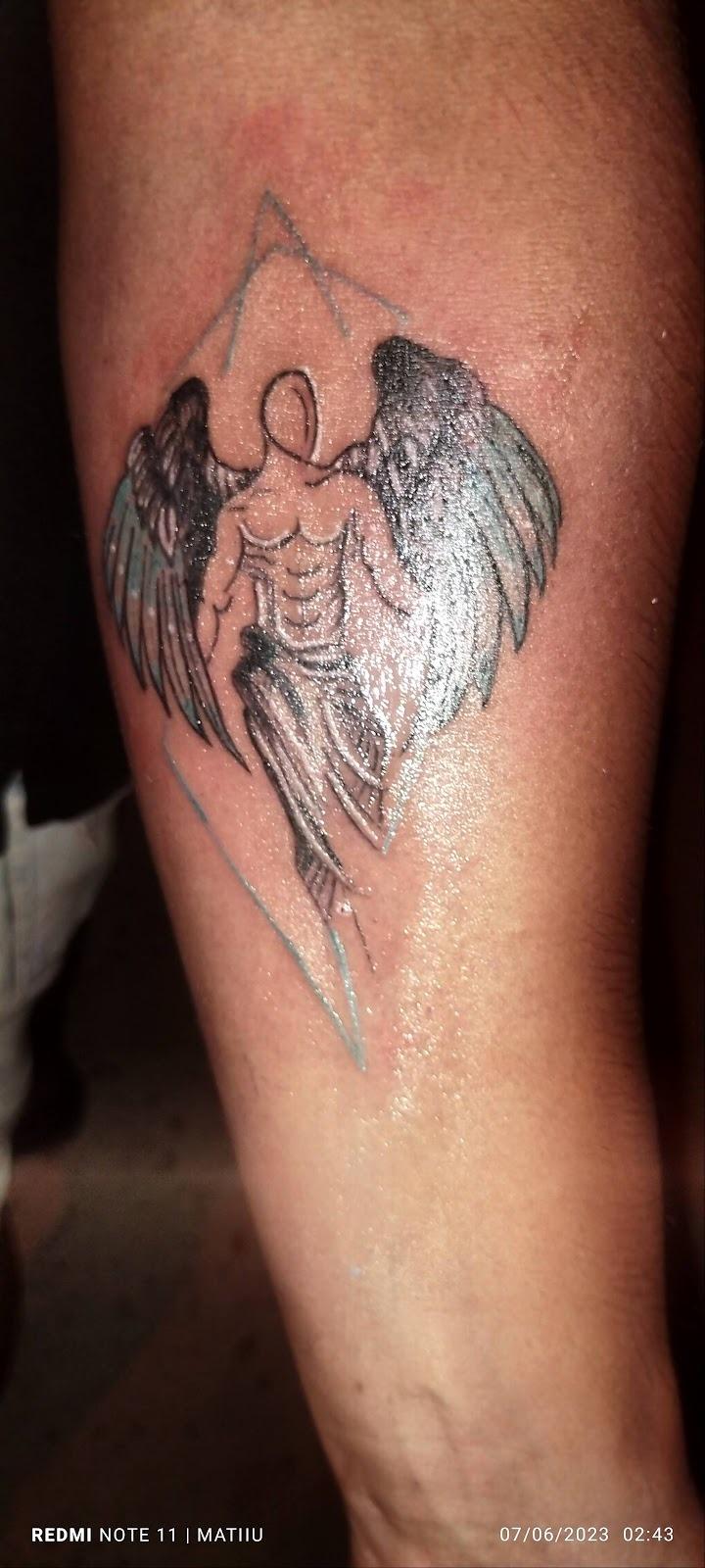 Foto 2 de cxambio tatuajes por objetos  o intercambio de servicios o vehiculo