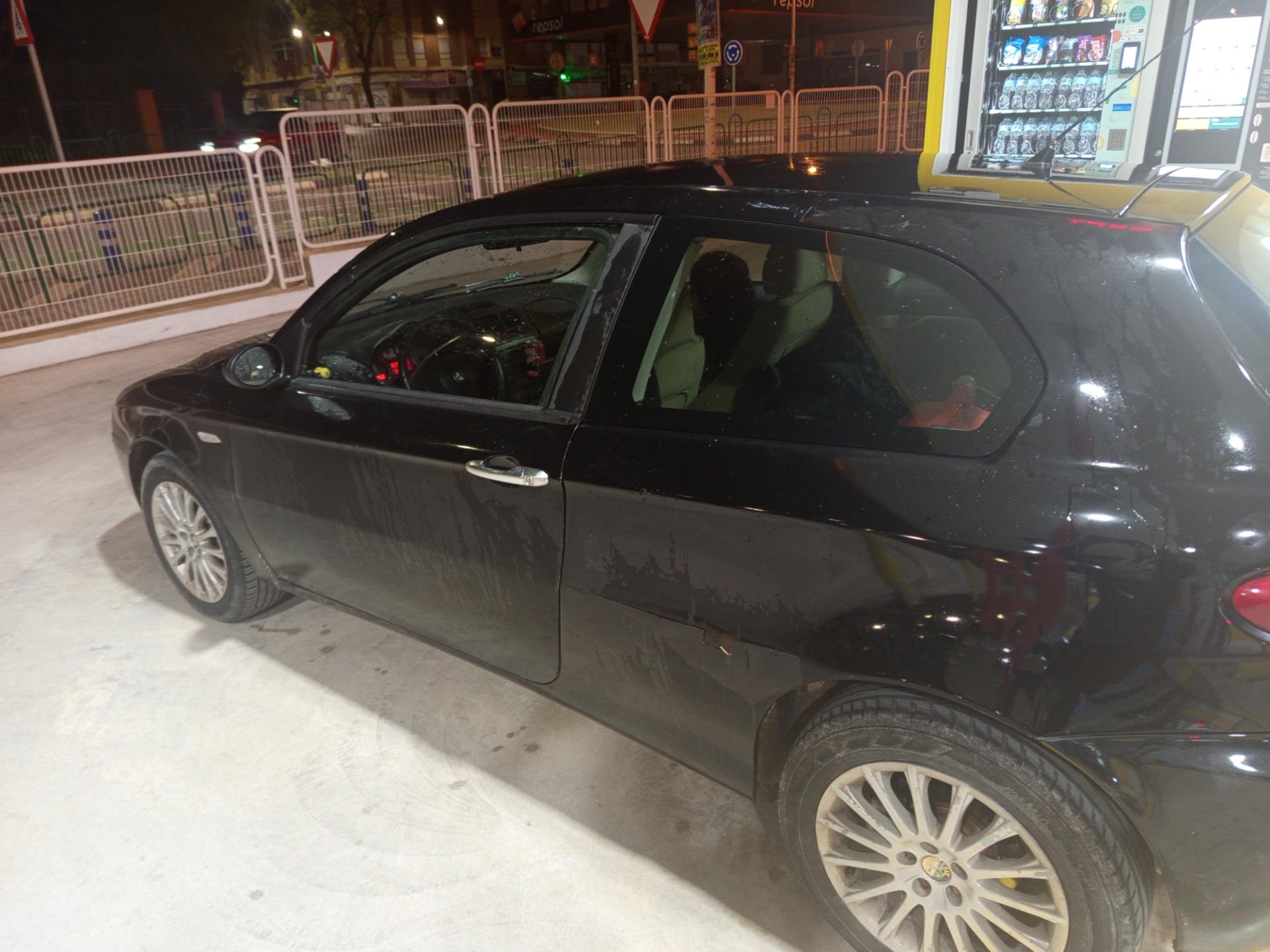 Foto 5 de Alfa 147 T spark año 2008