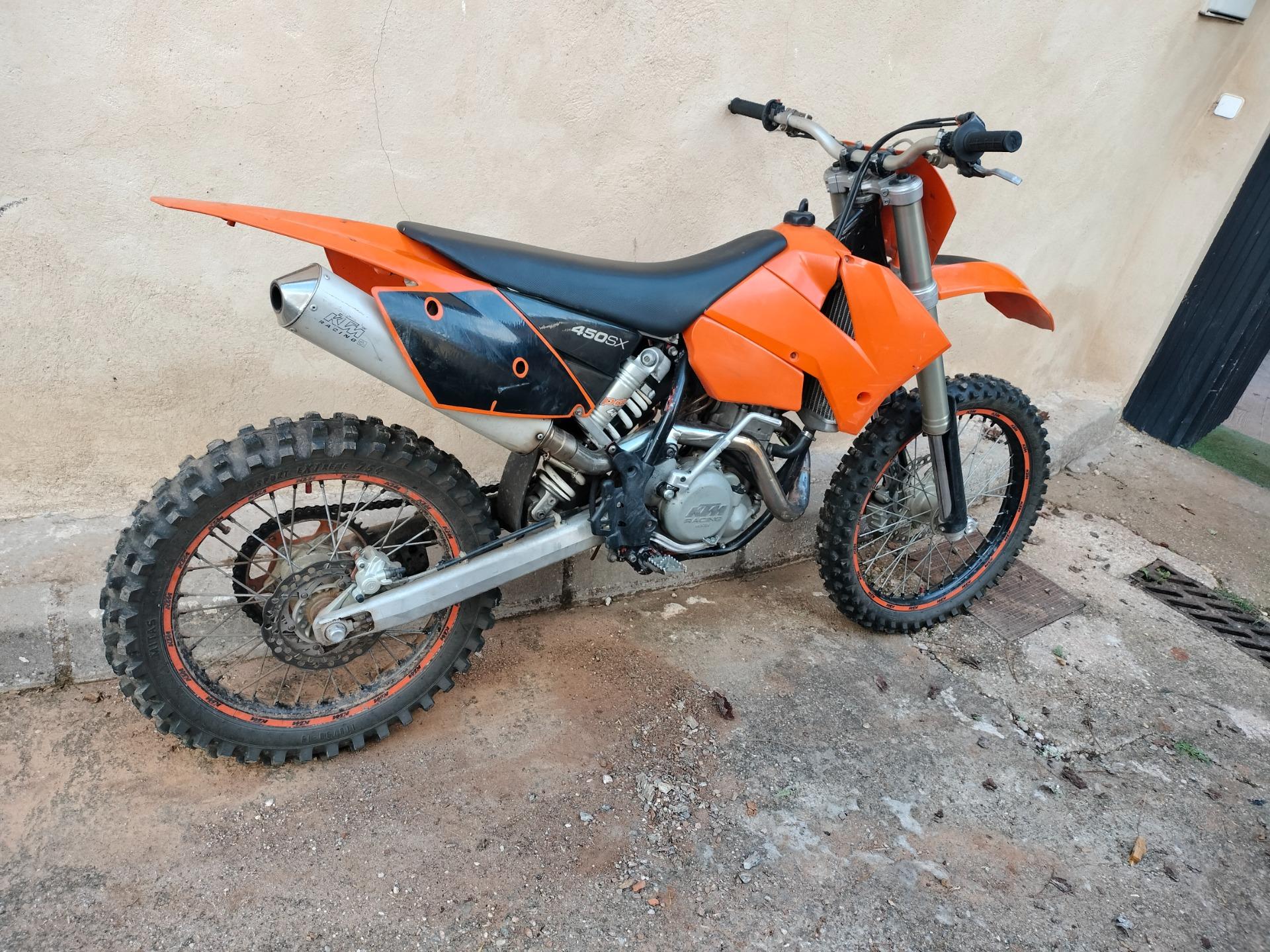 Foto de Moto de carretera Trail o Naked Carnet A2