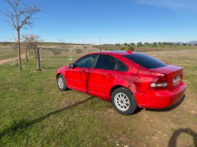 Foto 6 de volvo s 40 año 2006 diesel 1.6